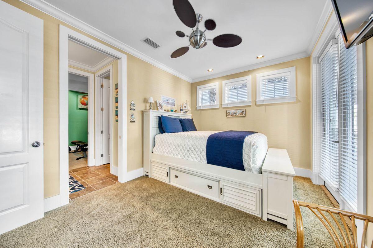 SEACREST BEACH - Residential