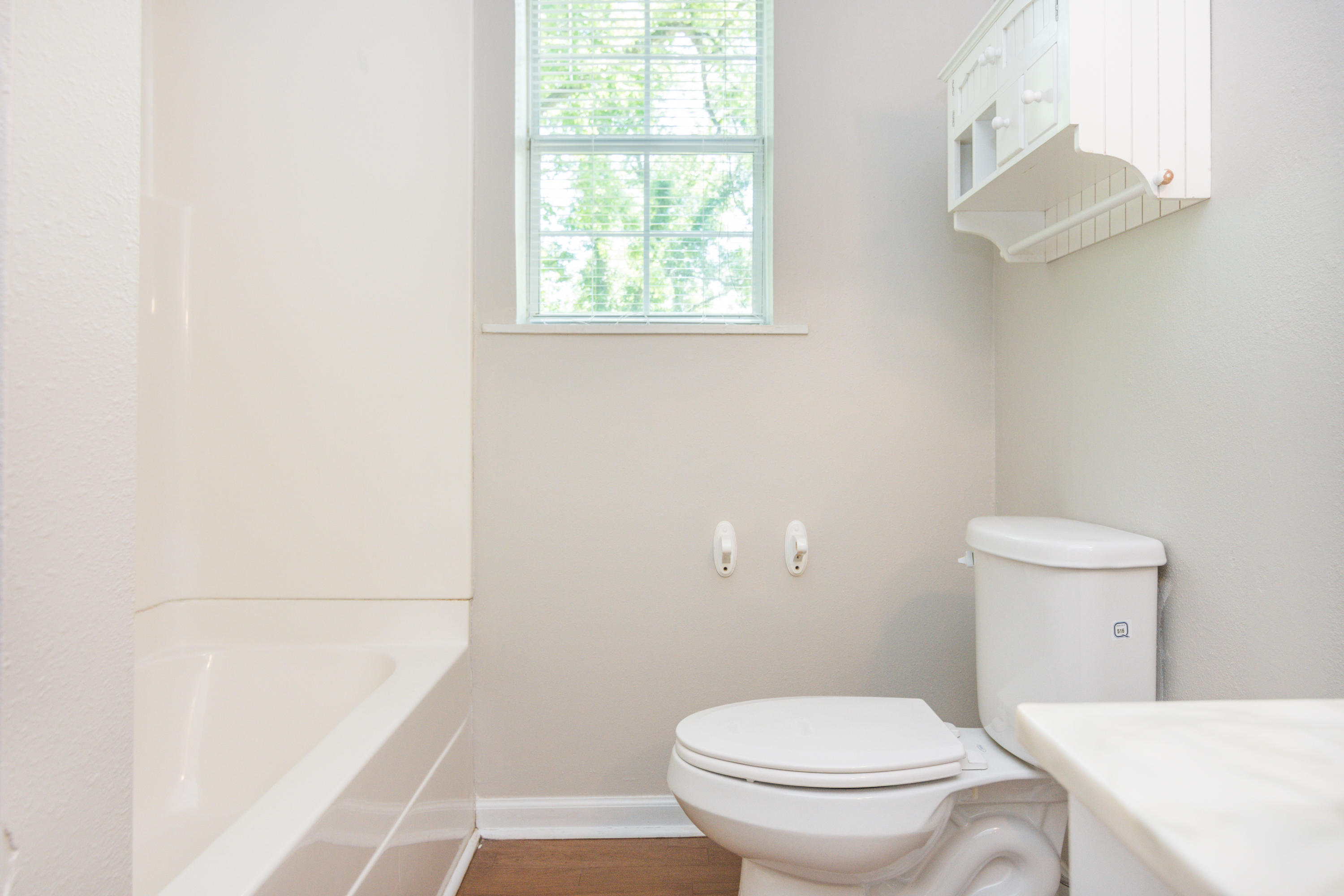 LAUREL HILL - Residential