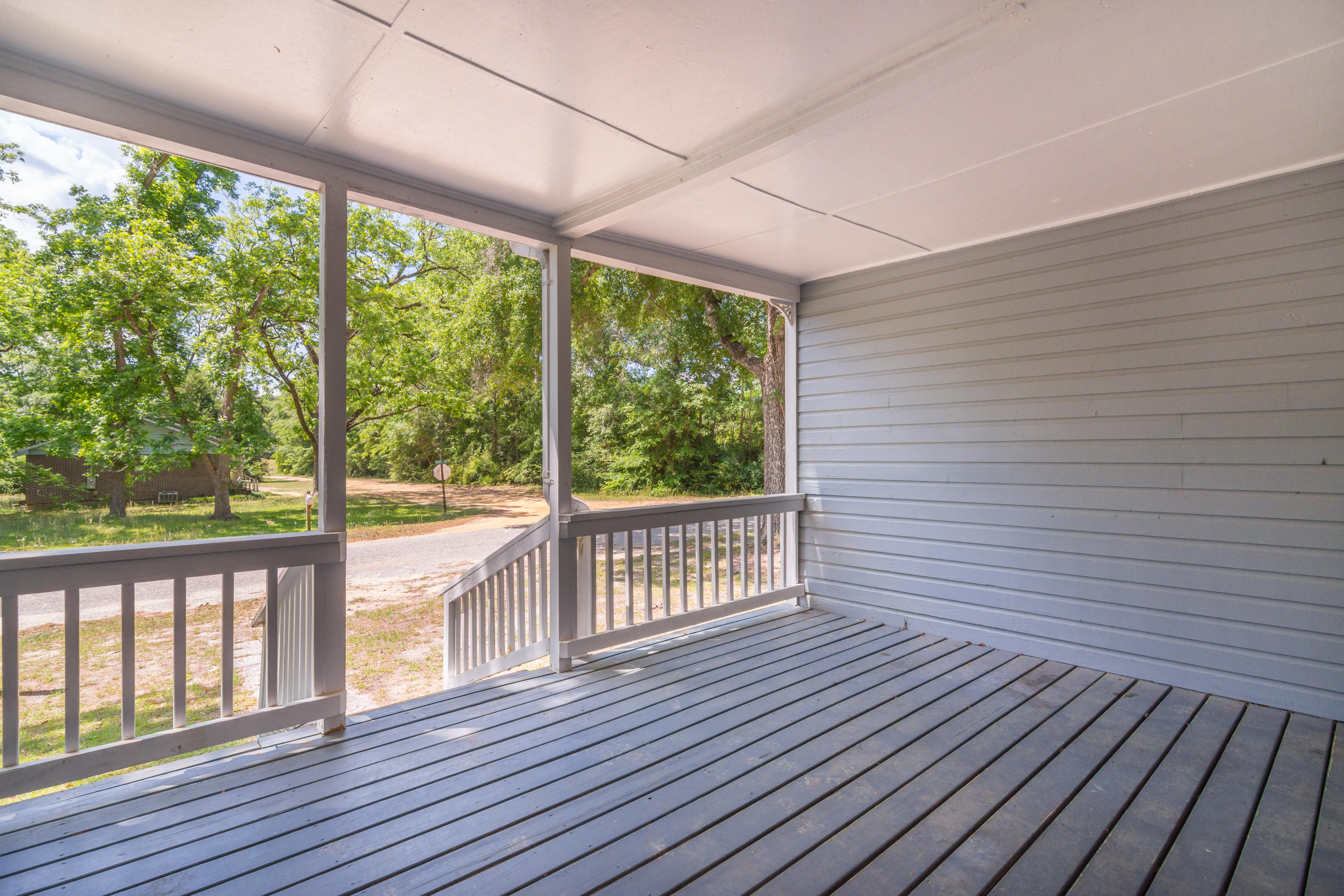 LAUREL HILL - Residential