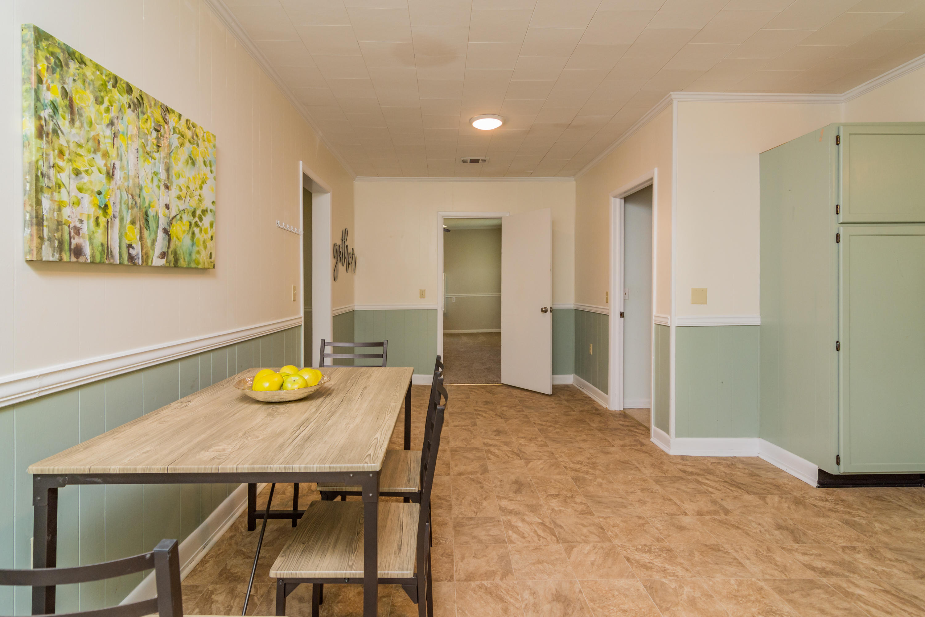 LAUREL HILL - Residential