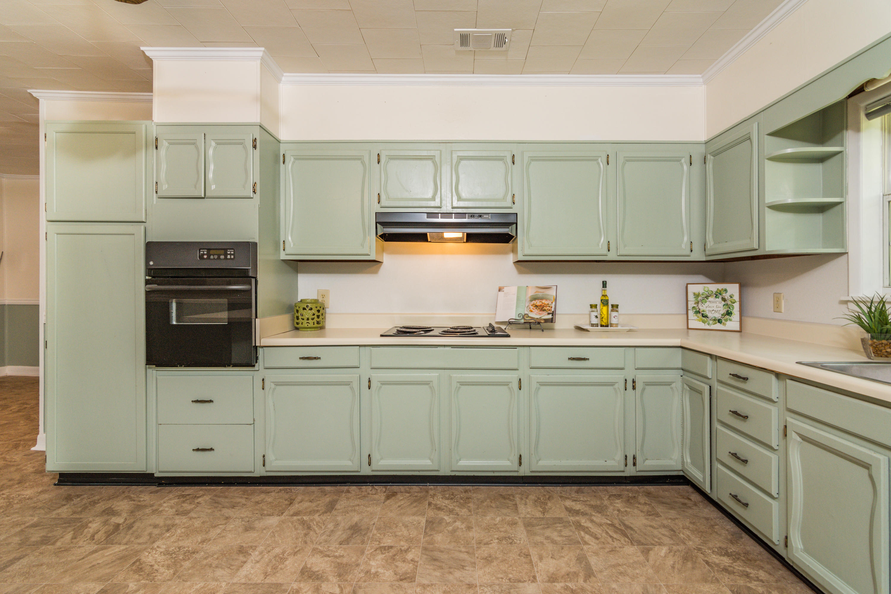 LAUREL HILL - Residential