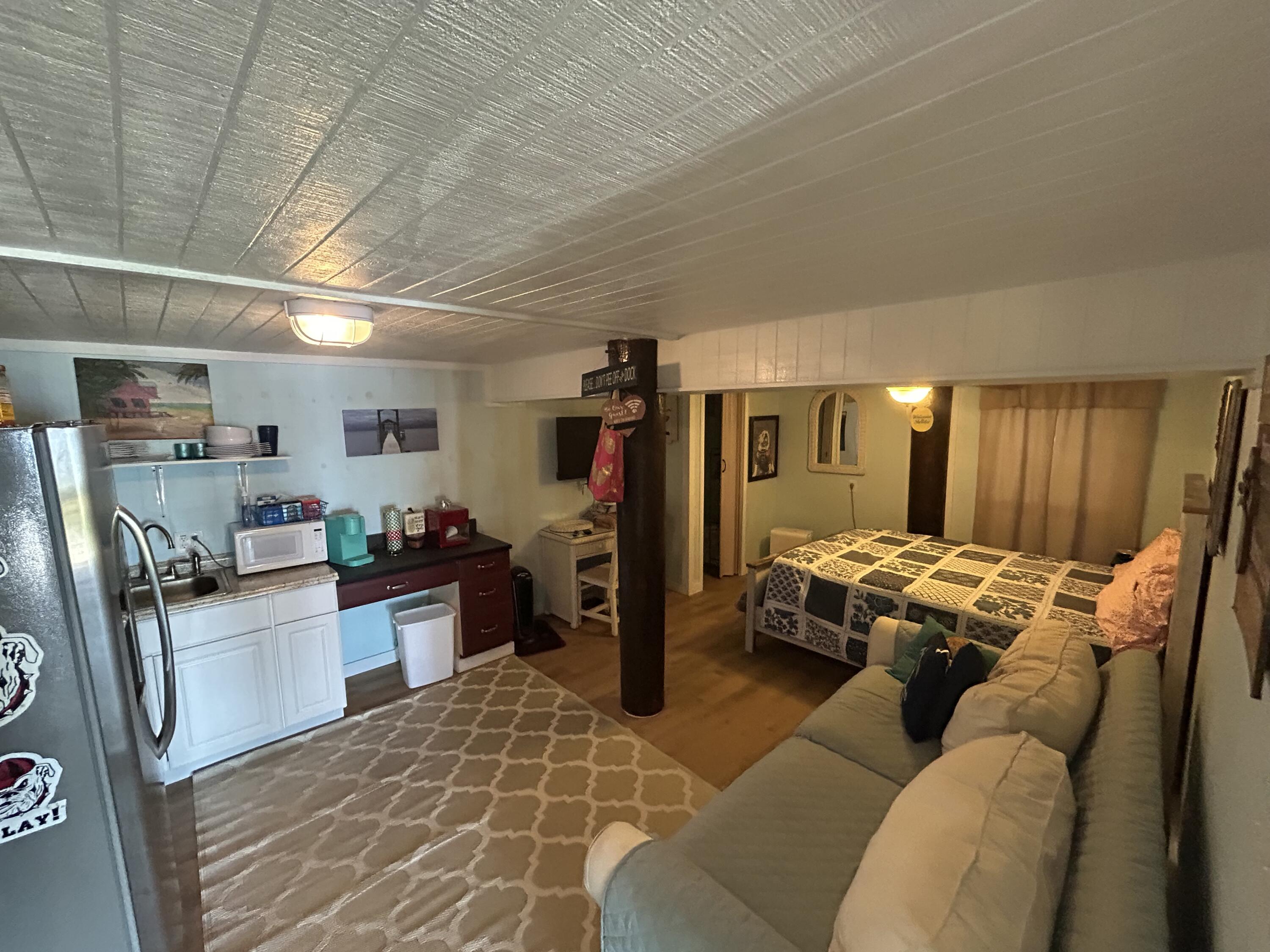 Beatrice point/Alden Lane - Residential