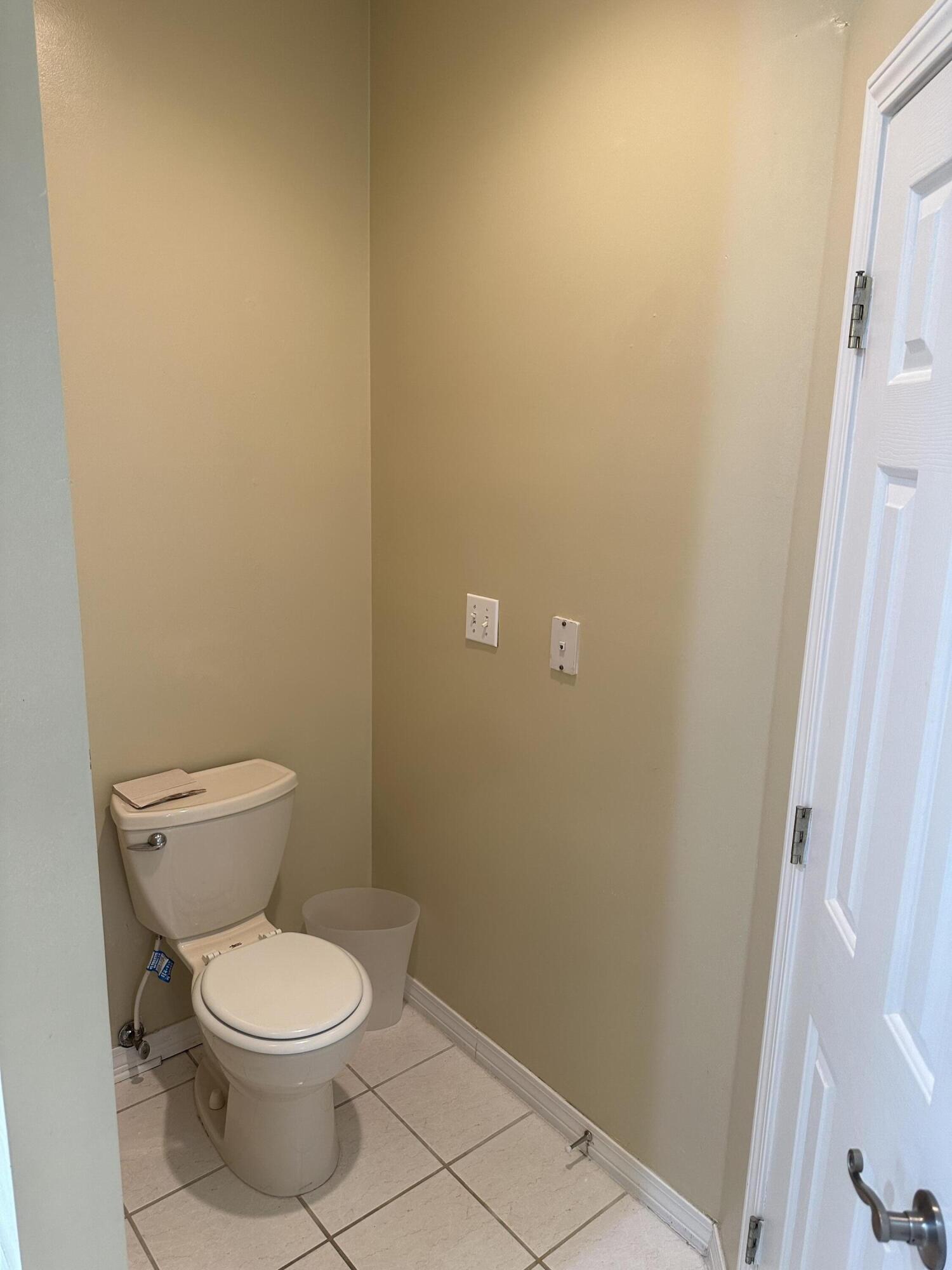 EMERALD BAY PH 1A - Residential Lease