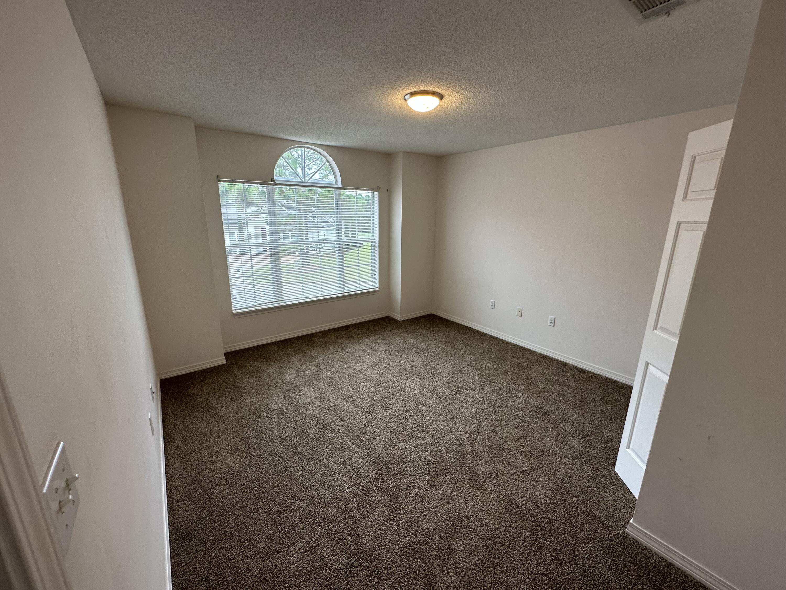 EMERALD BAY PH 1A - Residential Lease