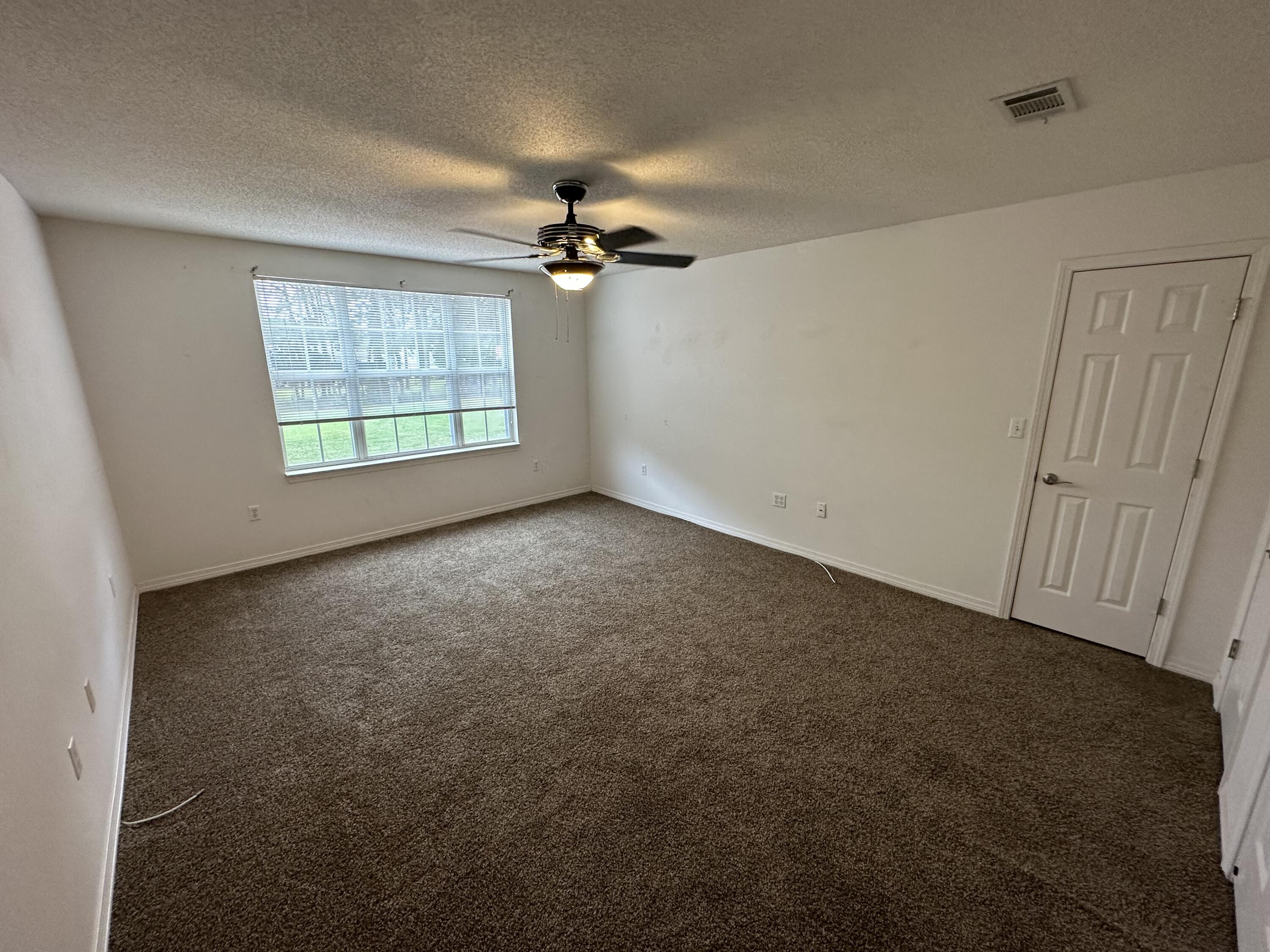 EMERALD BAY PH 1A - Residential Lease