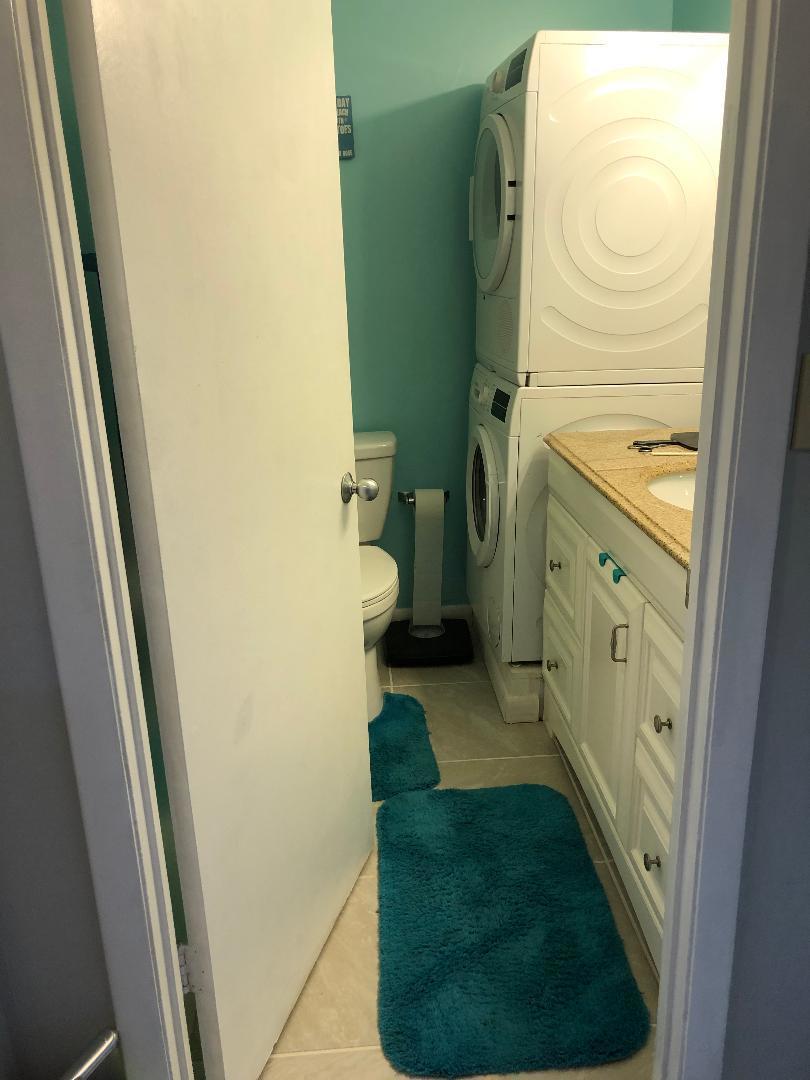 PIRATES BAY PH 1 - Residential