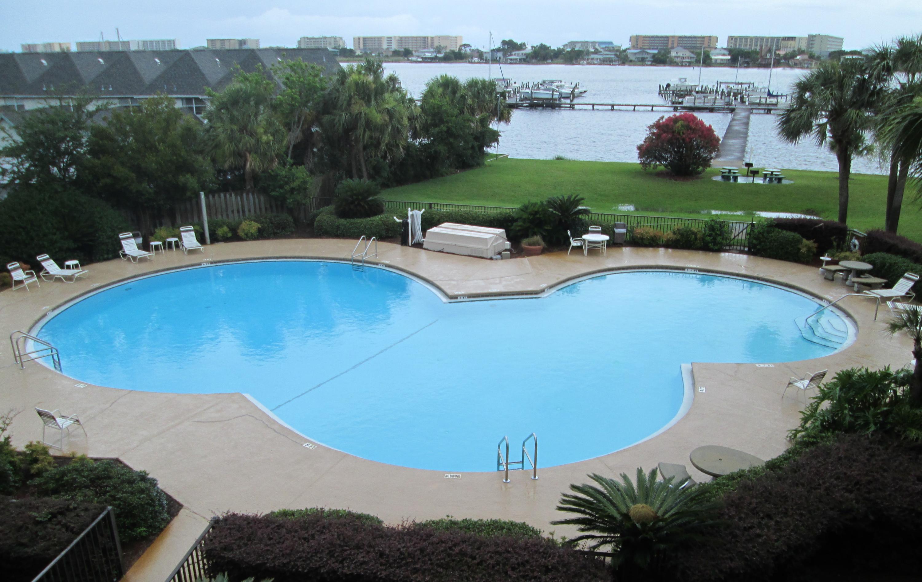 PIRATES BAY PH 1 - Residential