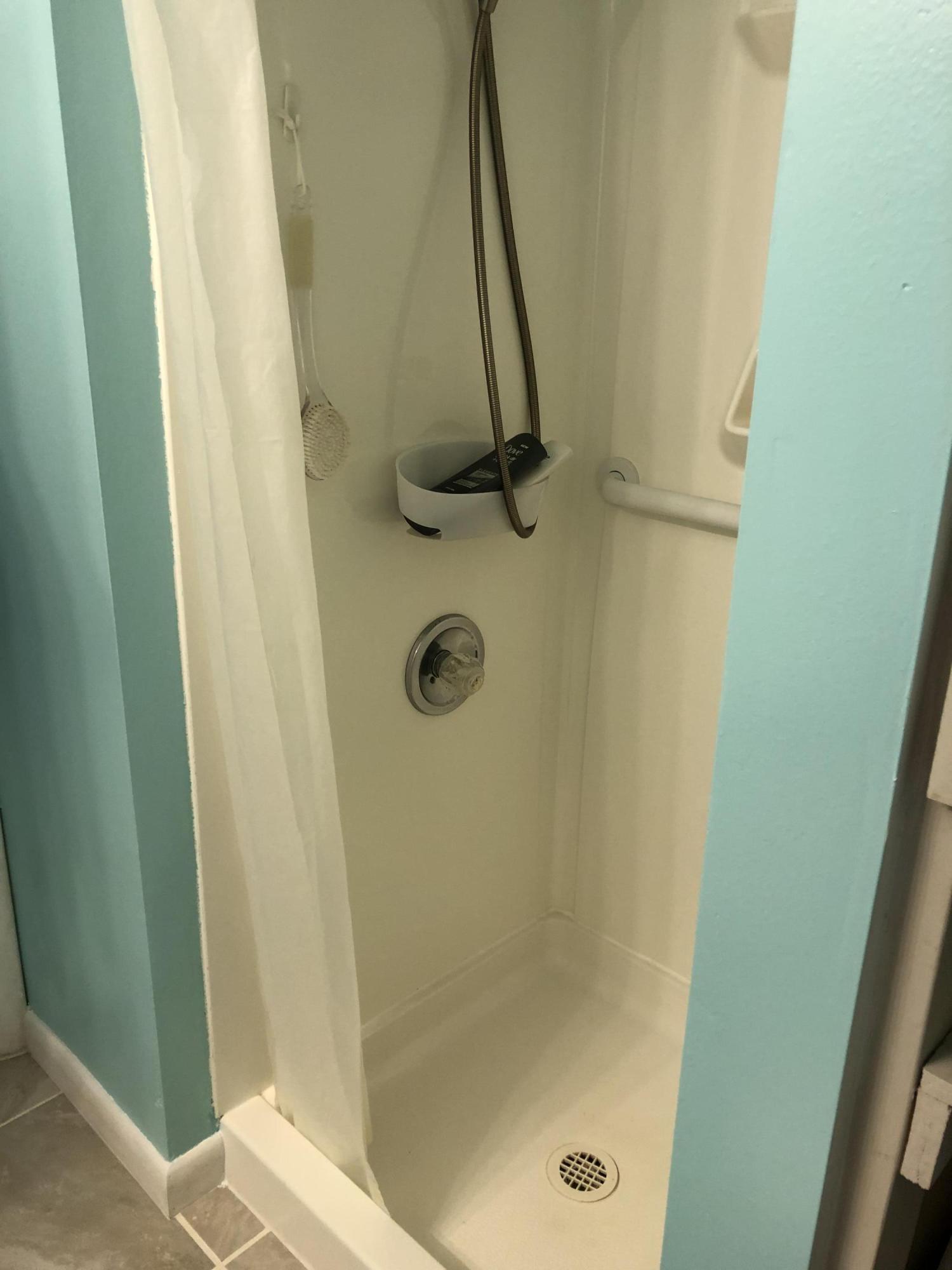 PIRATES BAY PH 1 - Residential