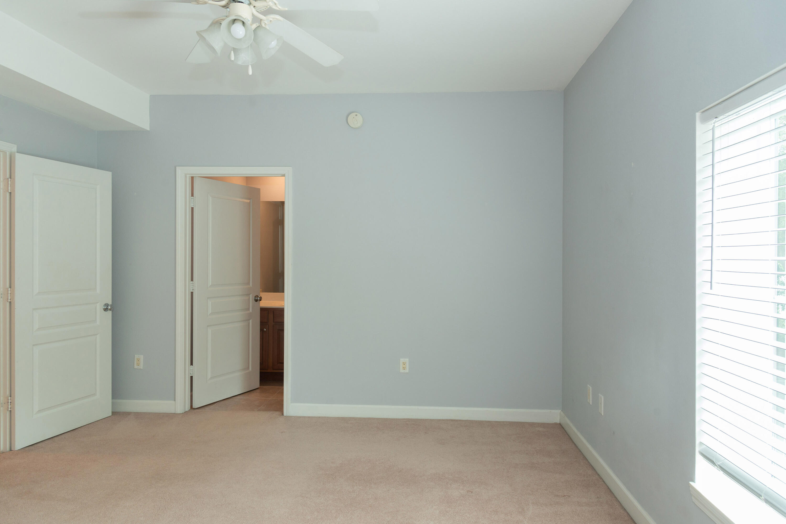 INDIANOLA ON THE WATER - Residential Lease