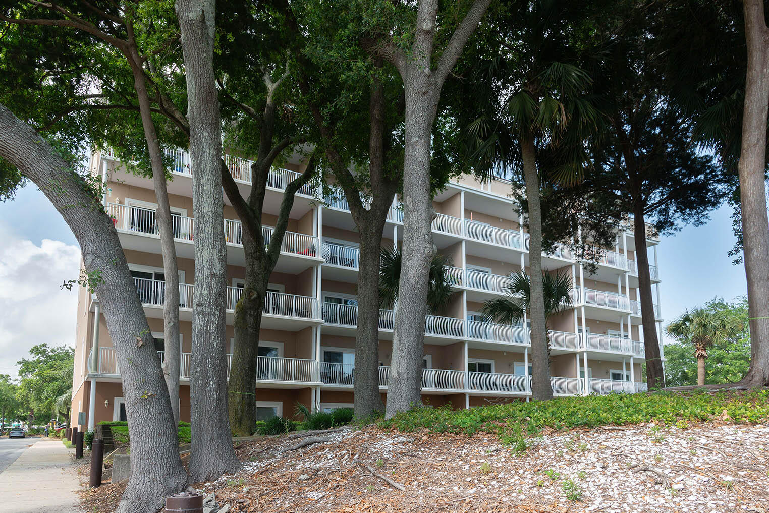 INDIANOLA ON THE WATER - Residential Lease