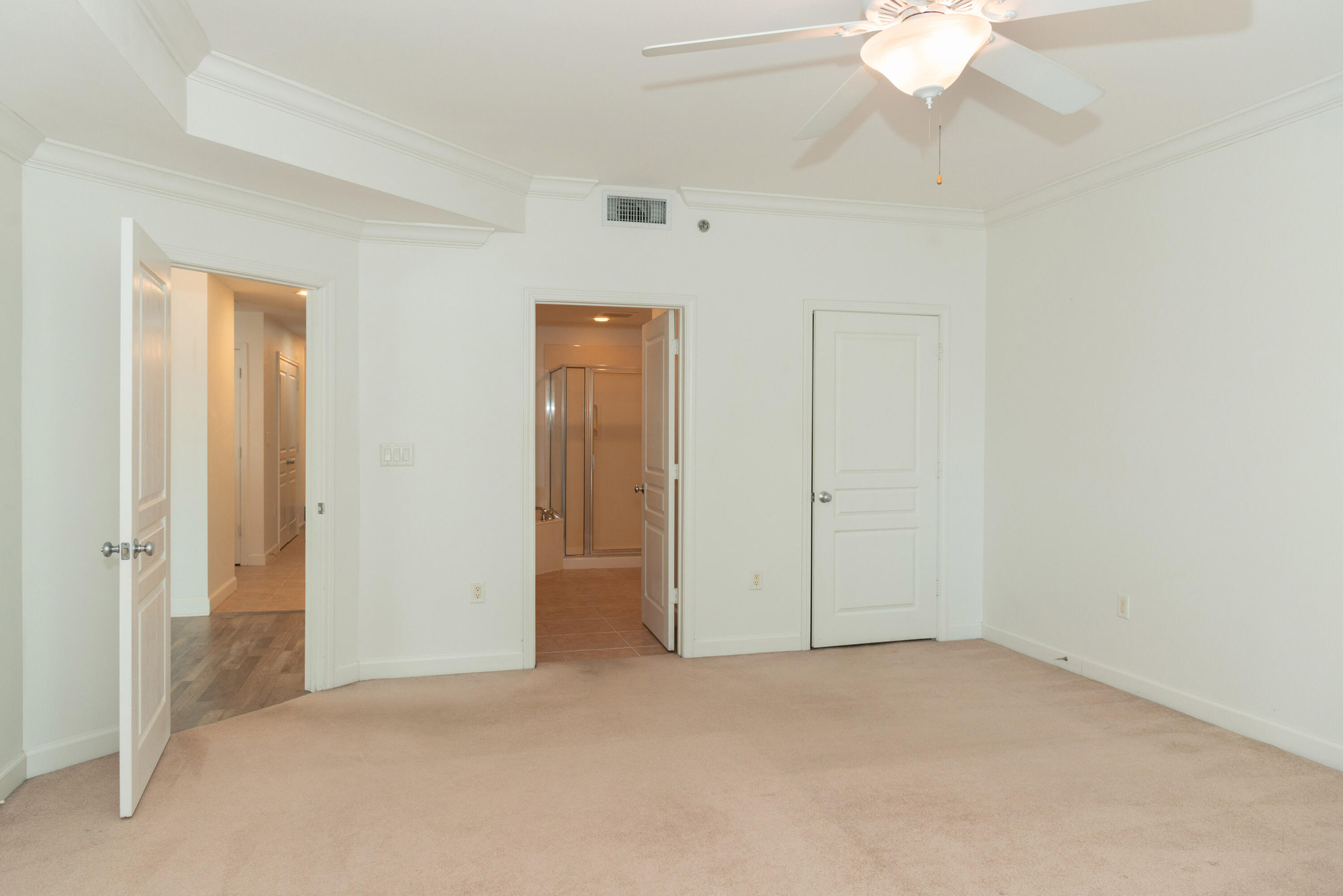 INDIANOLA ON THE WATER - Residential Lease