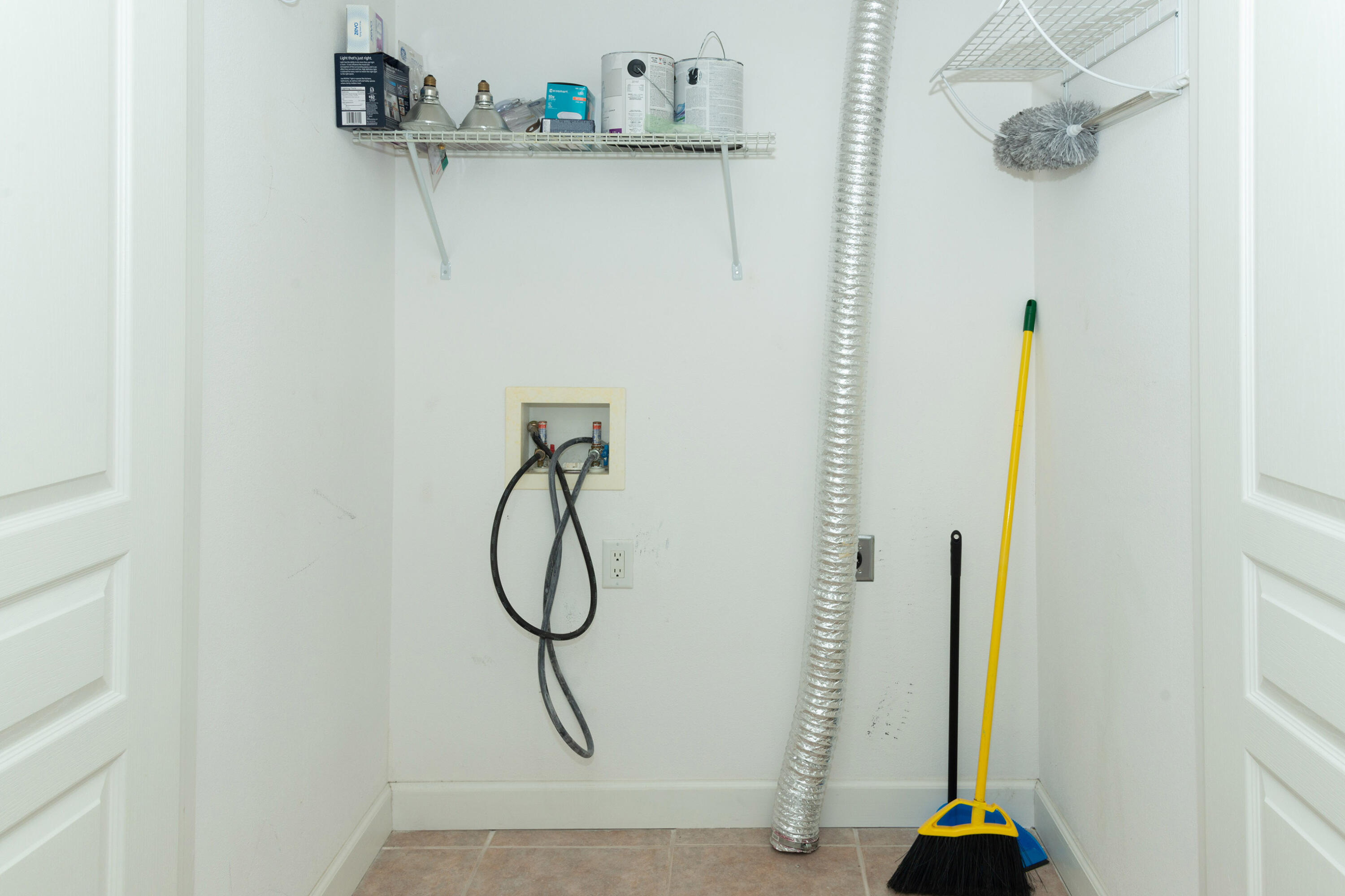 INDIANOLA ON THE WATER - Residential Lease