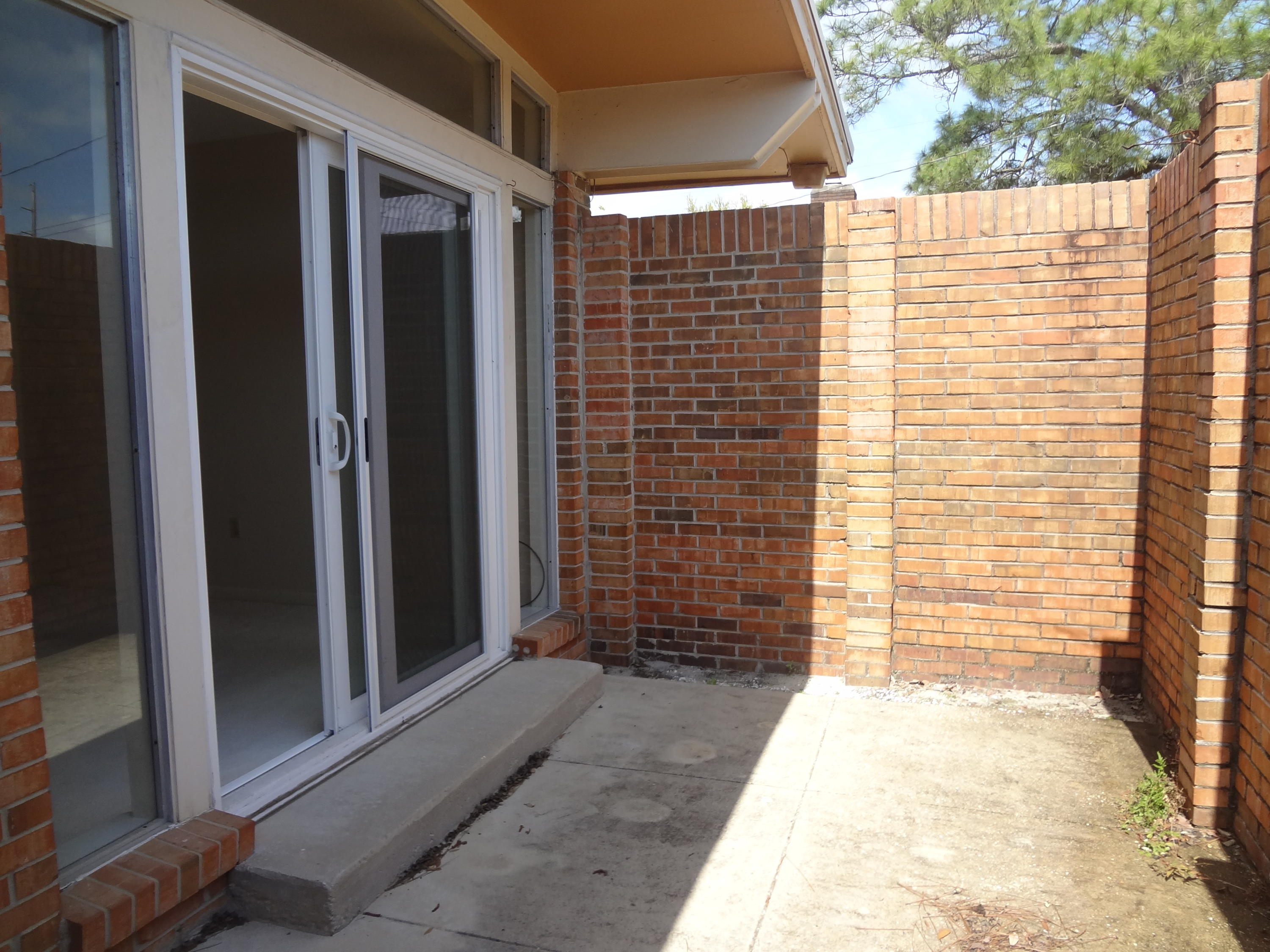 VICTORIA GARDENS 1 - Residential