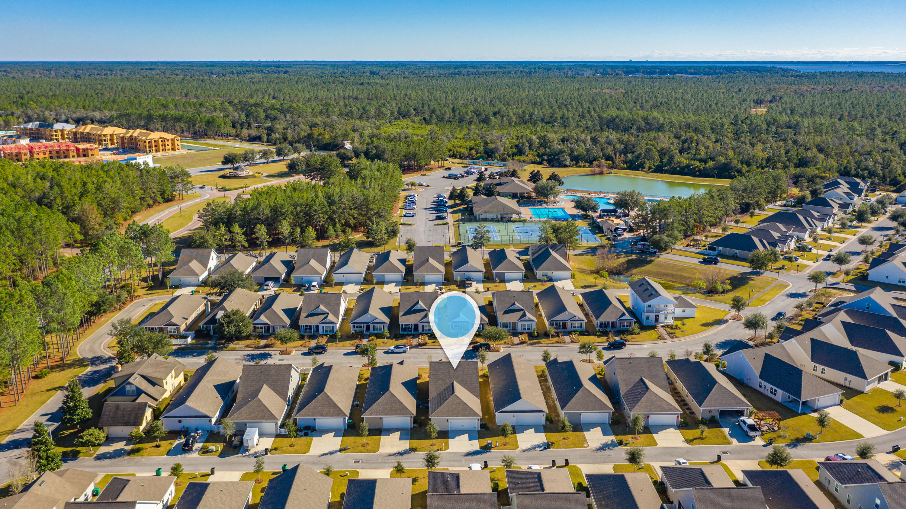 HAMMOCK BAY - Residential