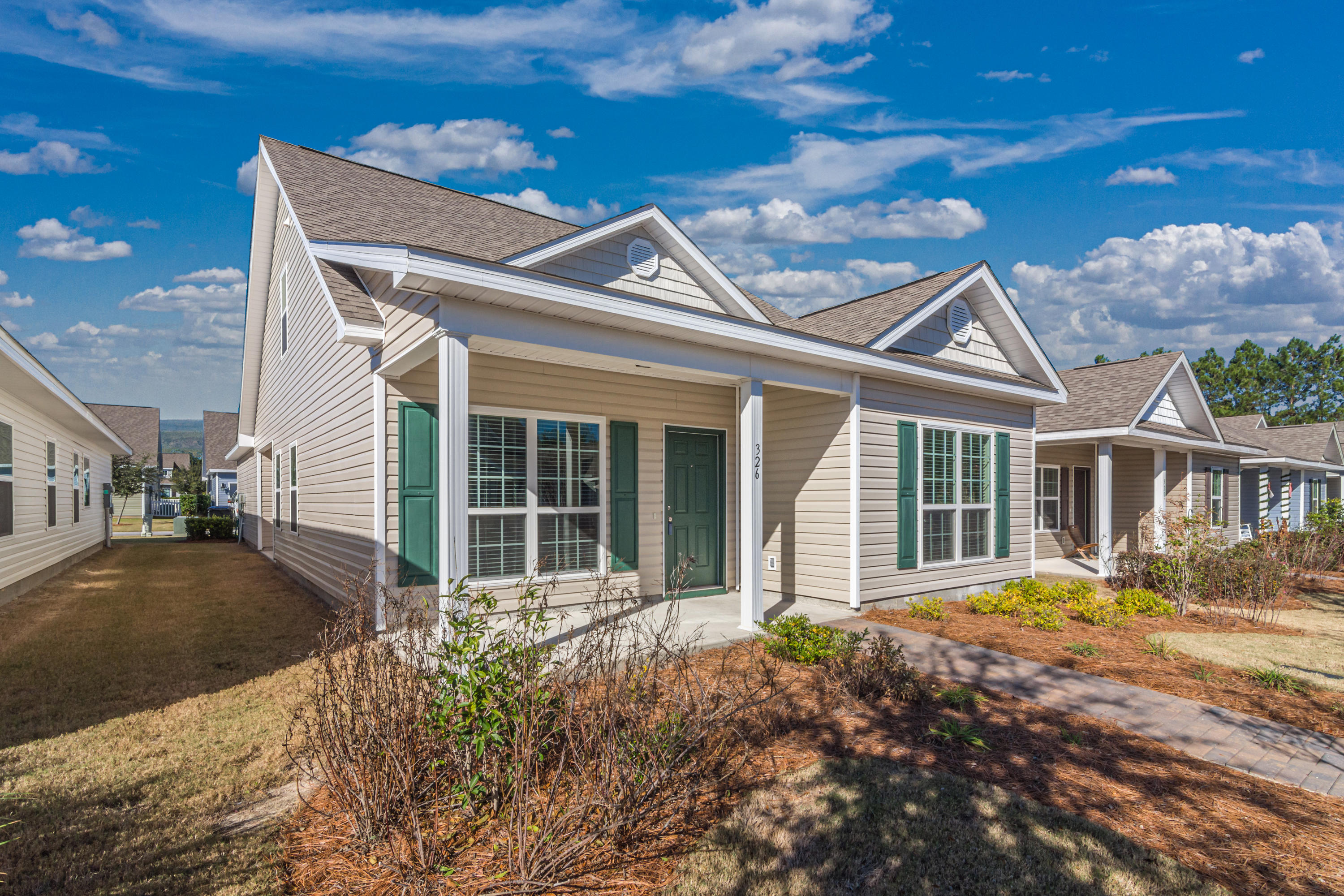 HAMMOCK BAY - Residential