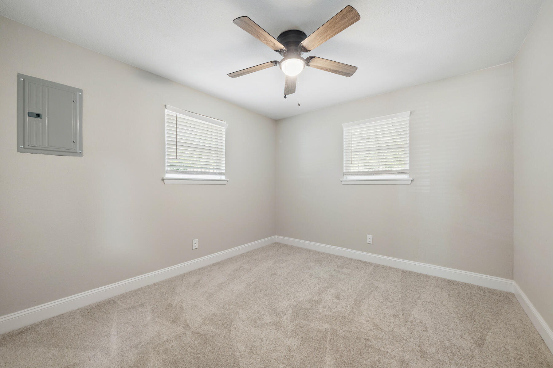 Racetrack S/D - Residential