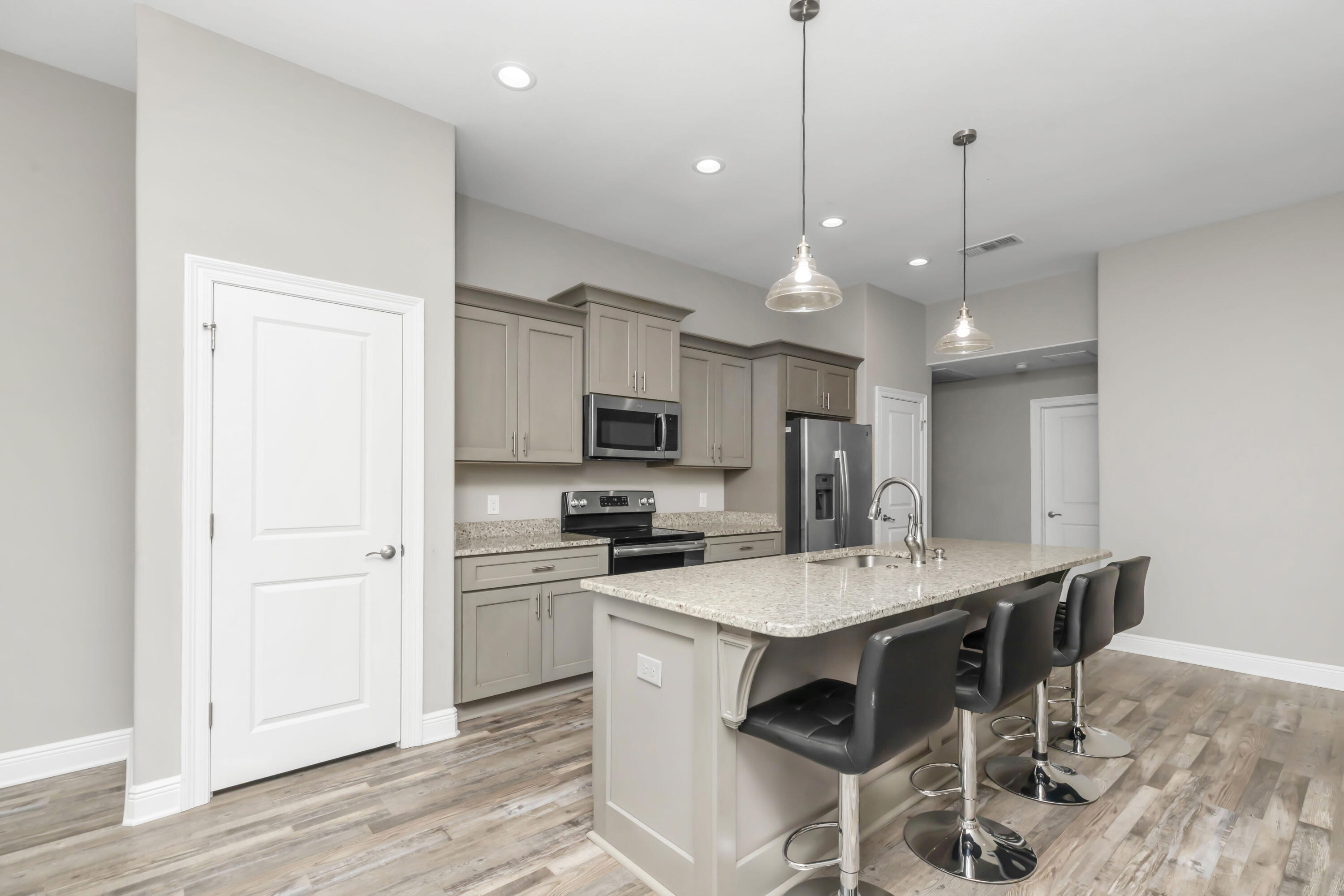 N/A - Residential Lease