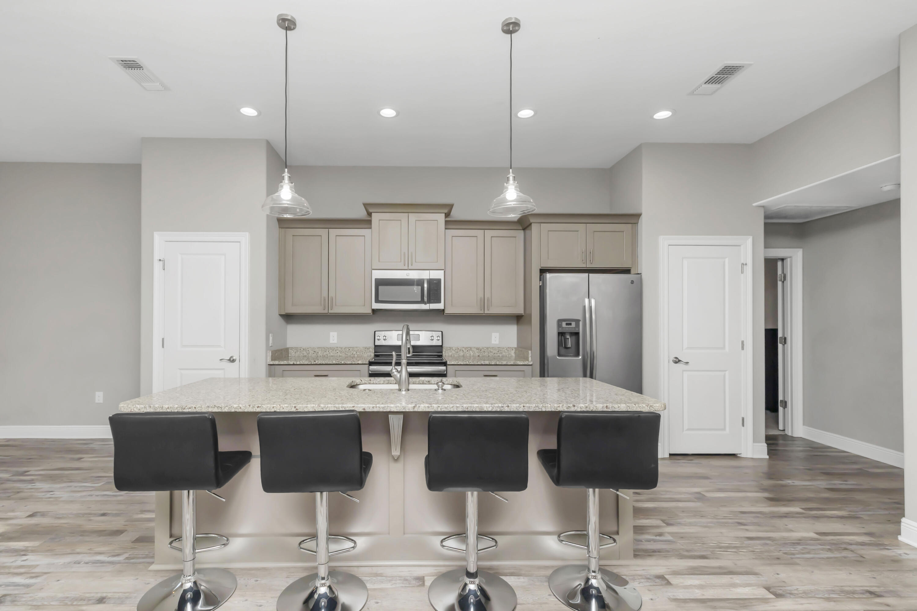 N/A - Residential Lease