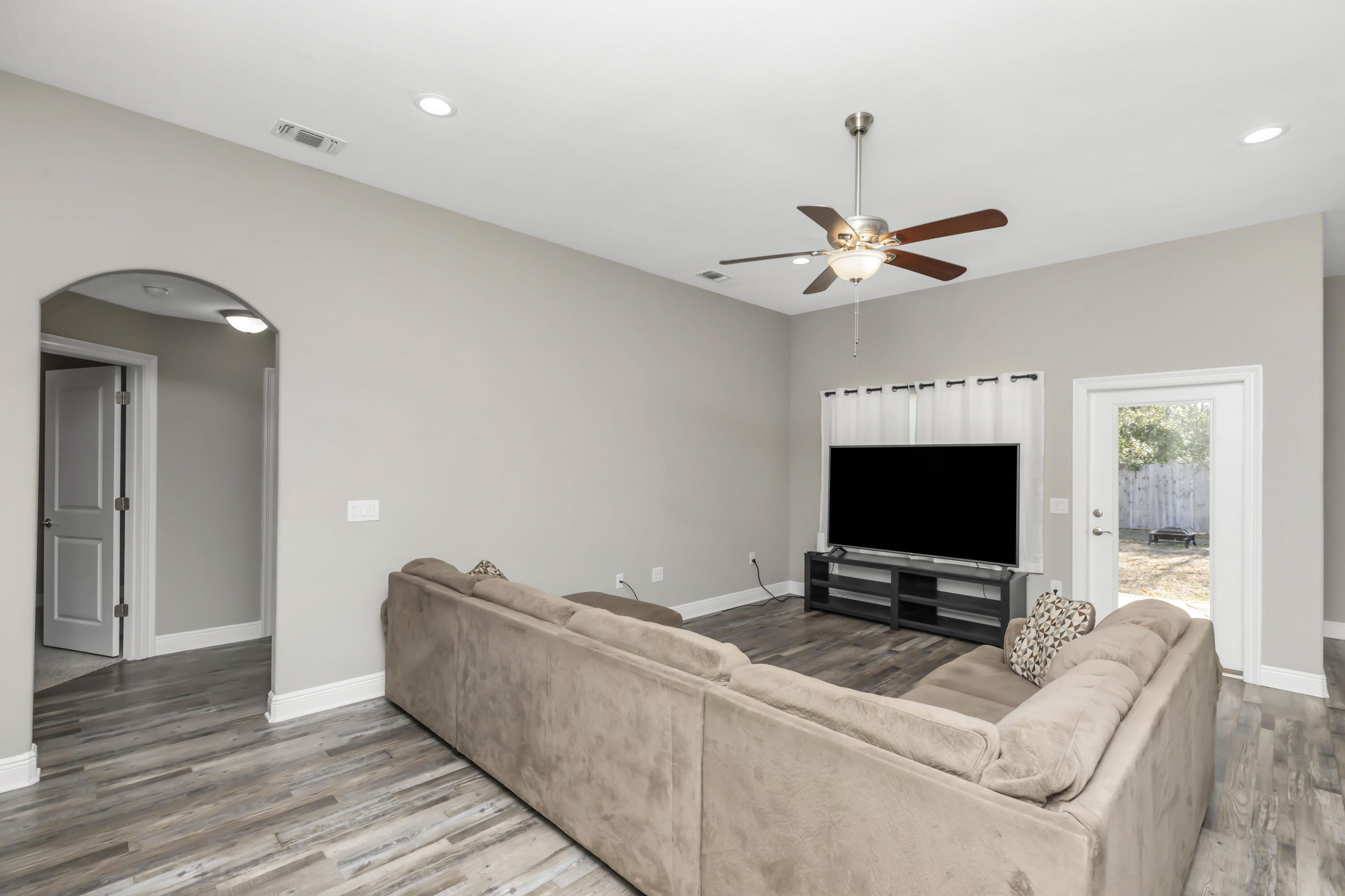 N/A - Residential Lease