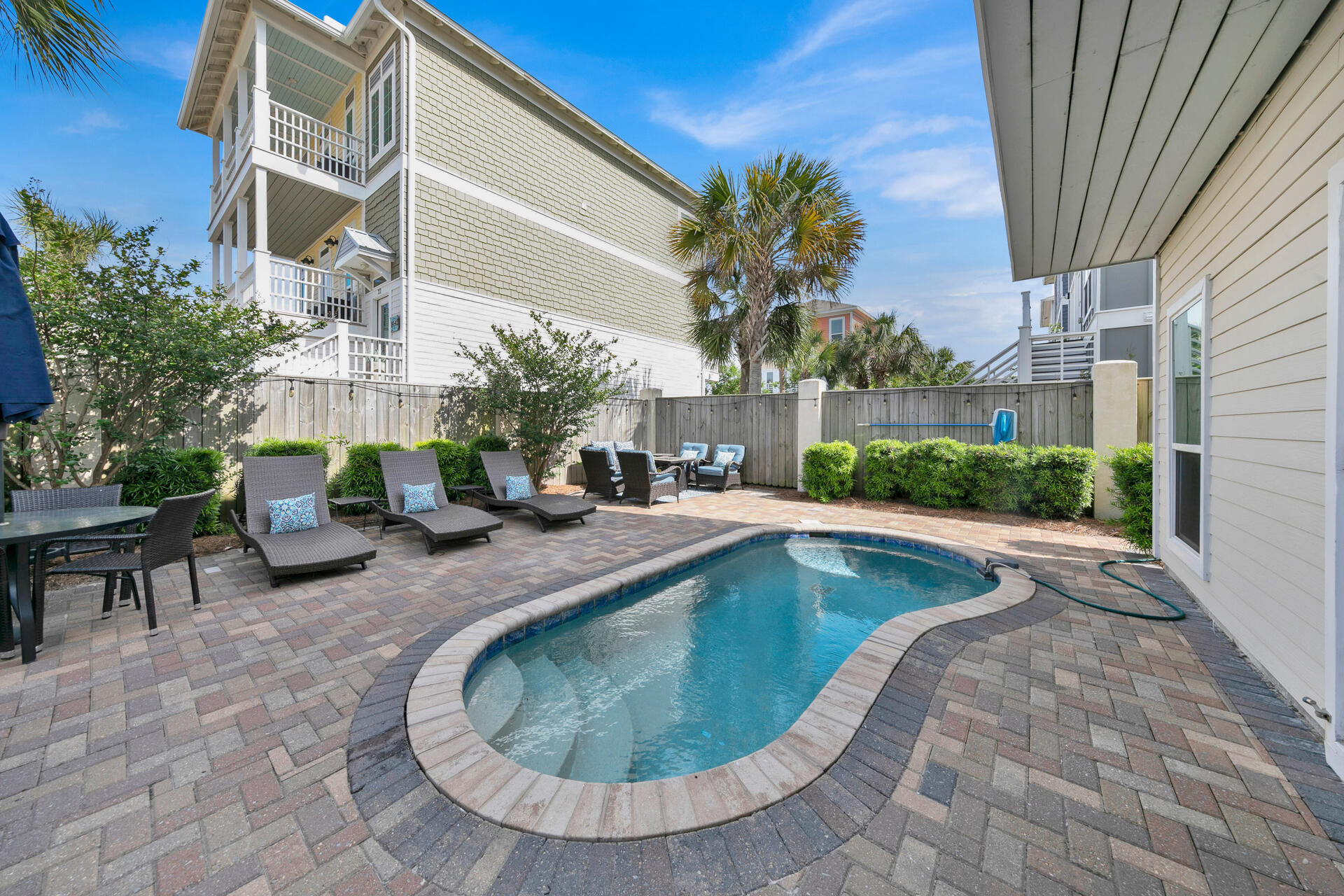 Treasure Sands - Residential