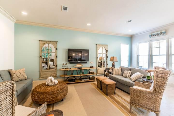 MIRAMAR BEACH VILLAS - Residential