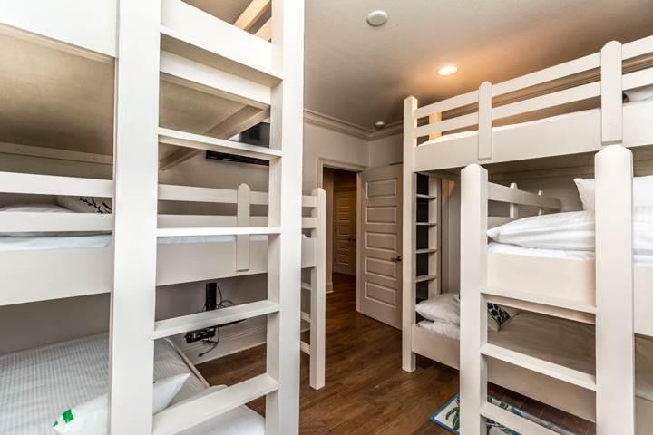 MIRAMAR BEACH VILLAS - Residential