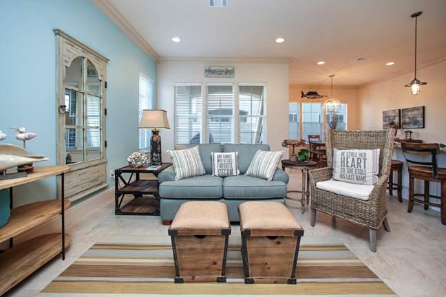 MIRAMAR BEACH VILLAS - Residential