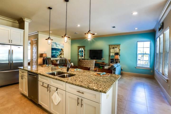 MIRAMAR BEACH VILLAS - Residential