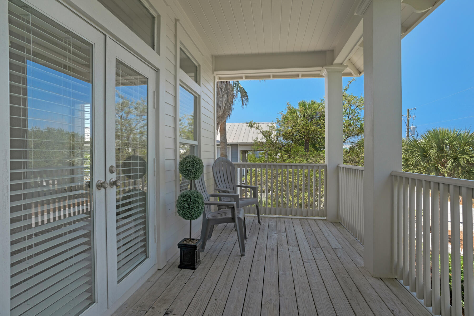 CRYSTAL BEACH - Residential