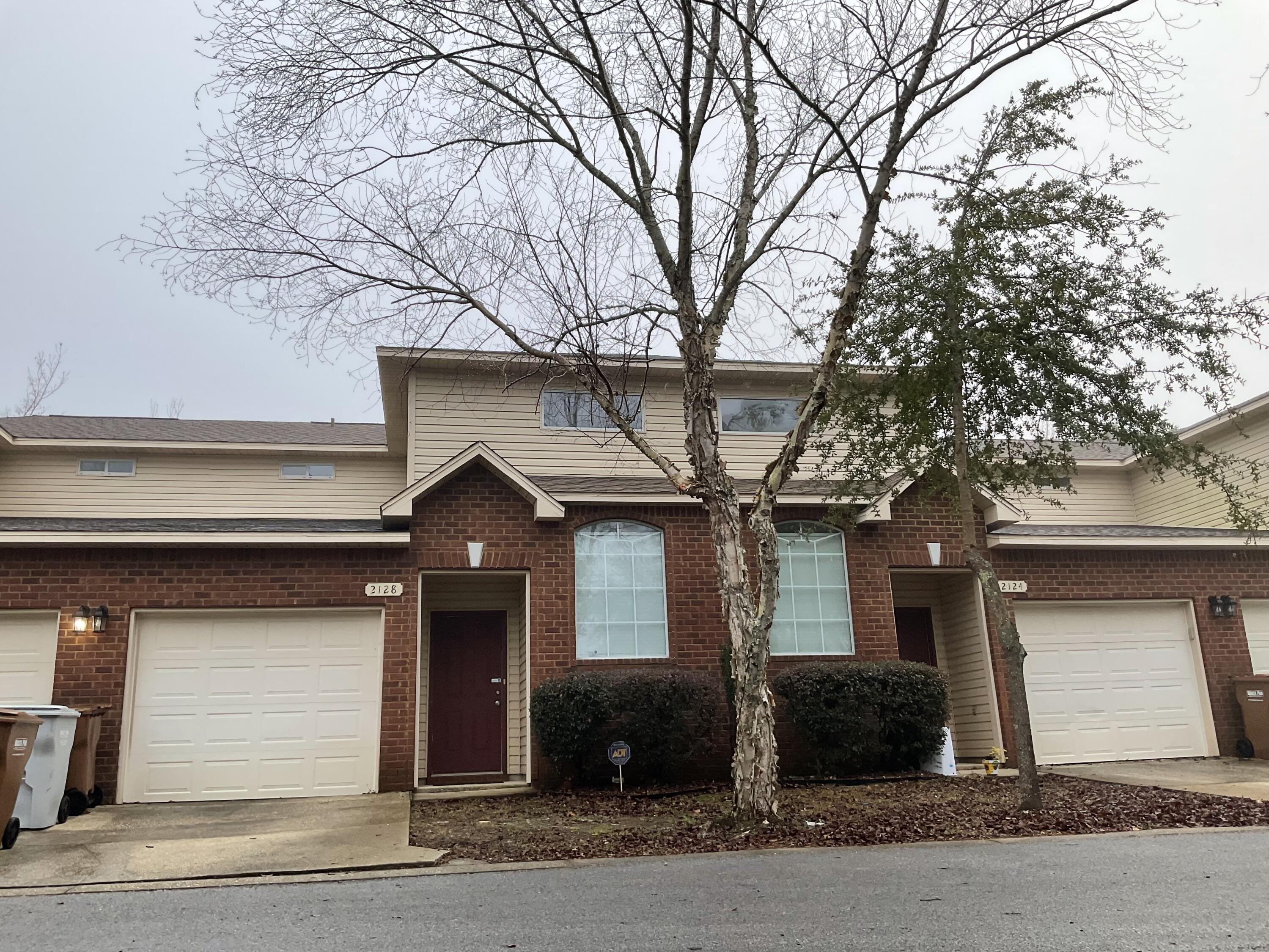 HADLEIGH HILLS T/H - Residential