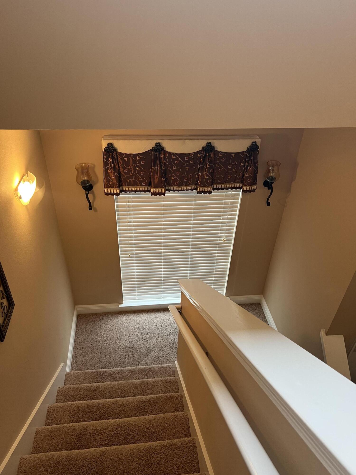 HADLEIGH HILLS T/H - Residential