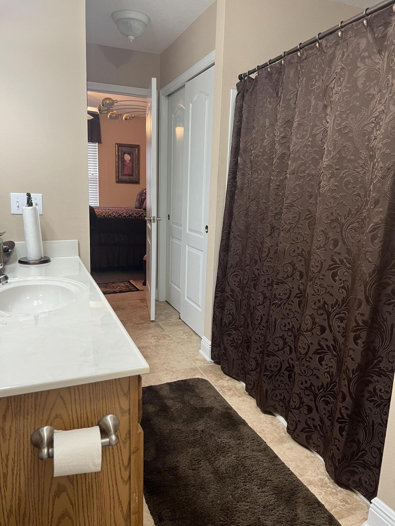 HADLEIGH HILLS T/H - Residential