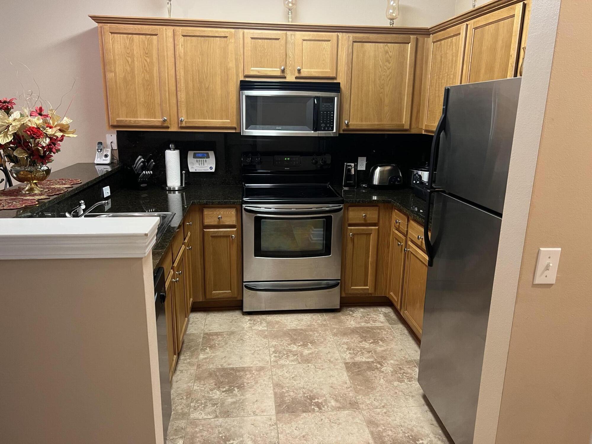 HADLEIGH HILLS T/H - Residential