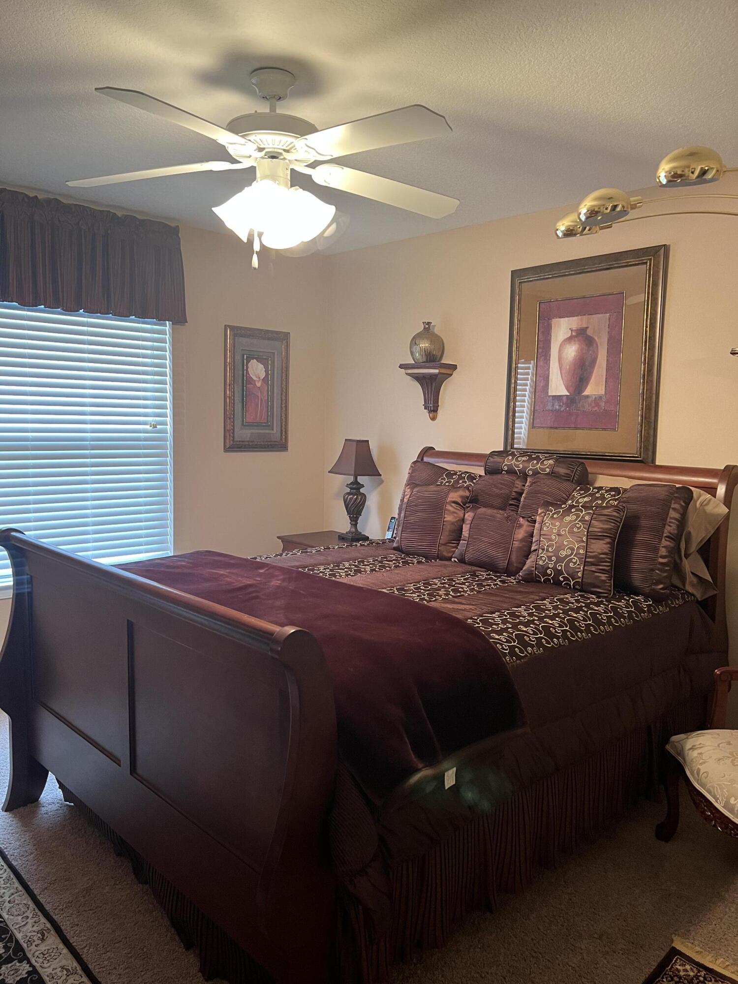 HADLEIGH HILLS T/H - Residential