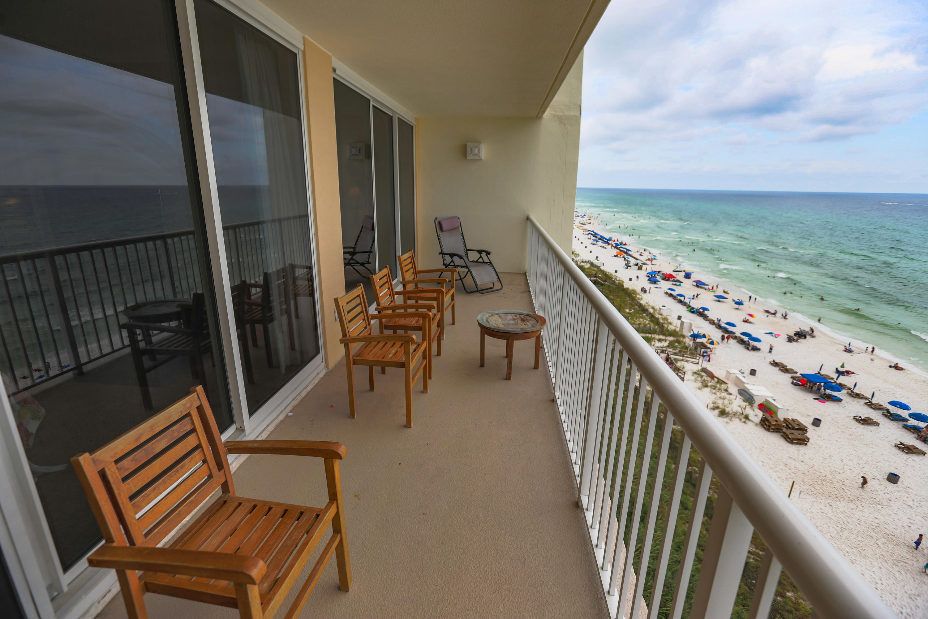 MAJESTIC BEACH TOWERS I - Residential