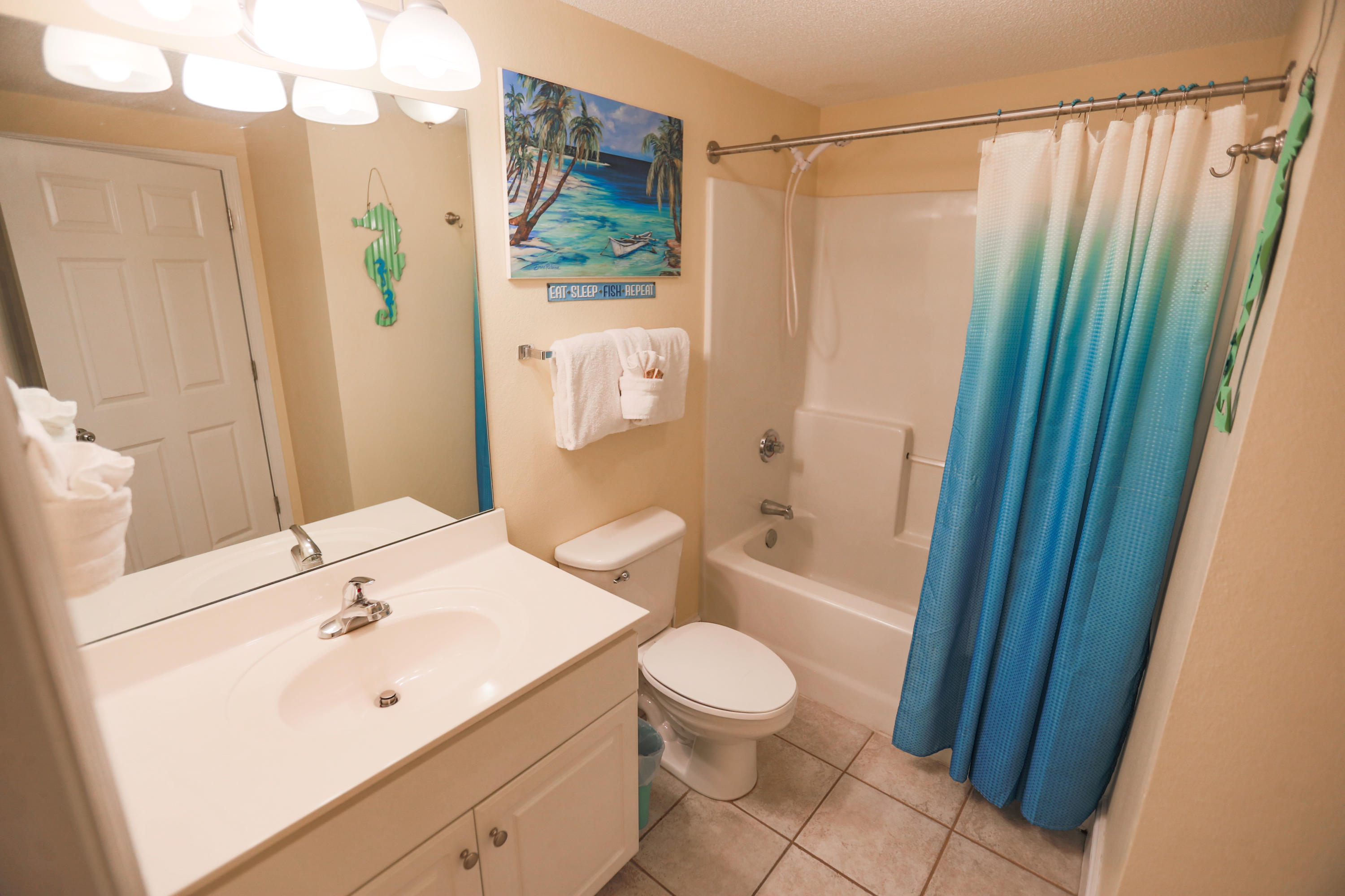 MAJESTIC BEACH TOWERS I - Residential