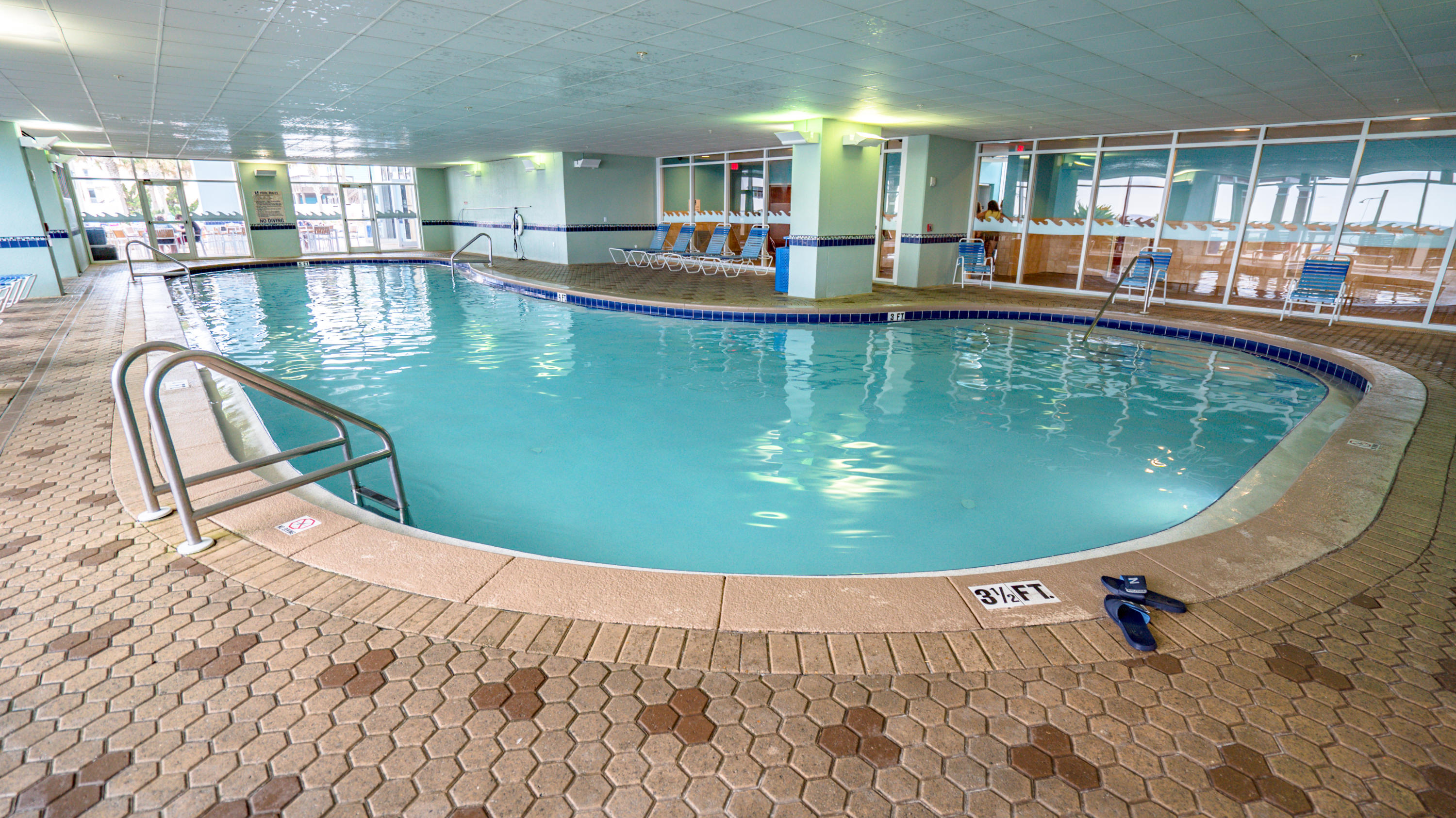 MAJESTIC BEACH TOWERS I - Residential