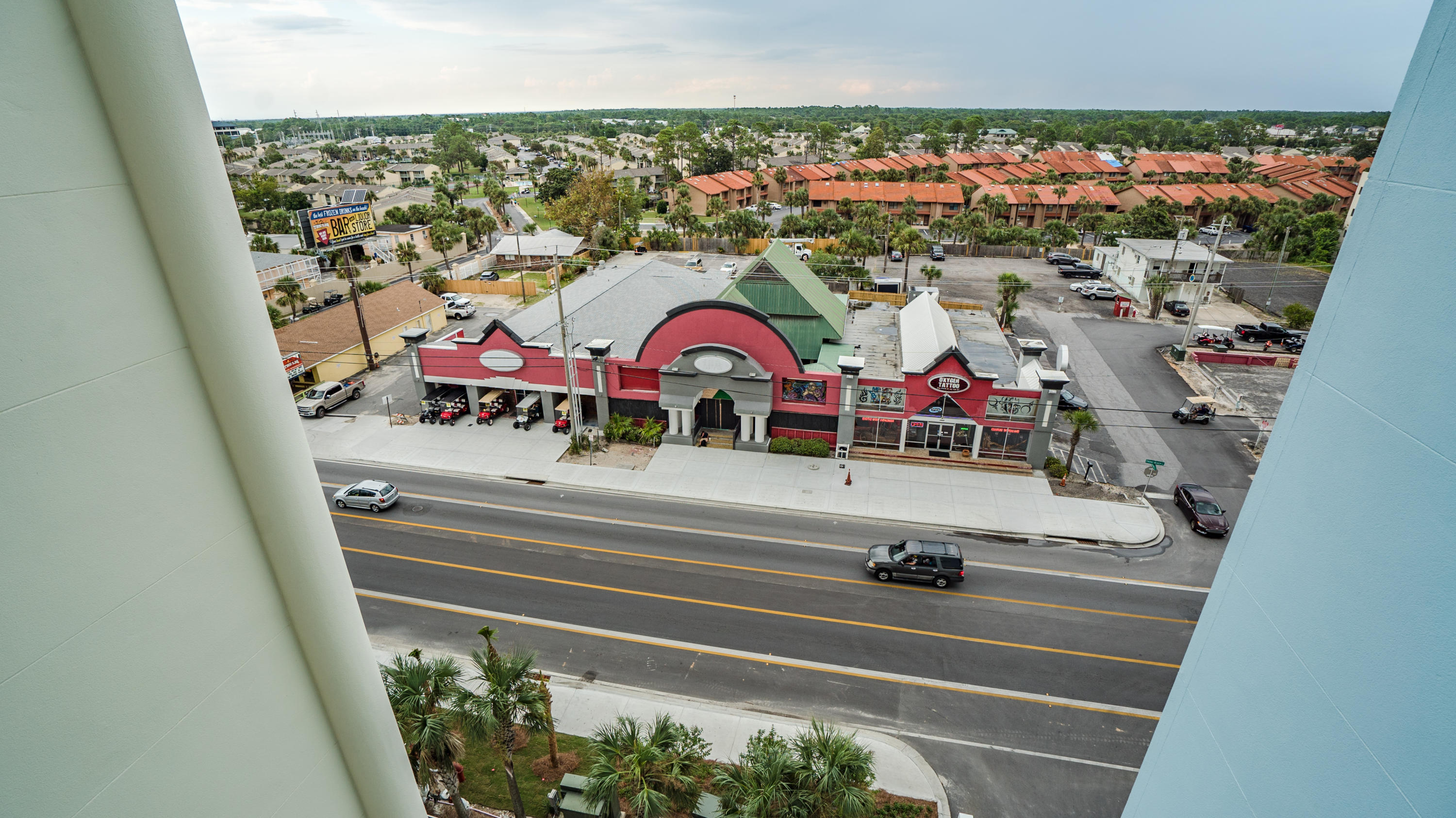MAJESTIC BEACH TOWERS I - Residential