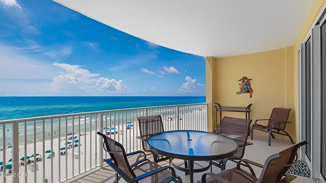 EMERALD ISLE - Residential