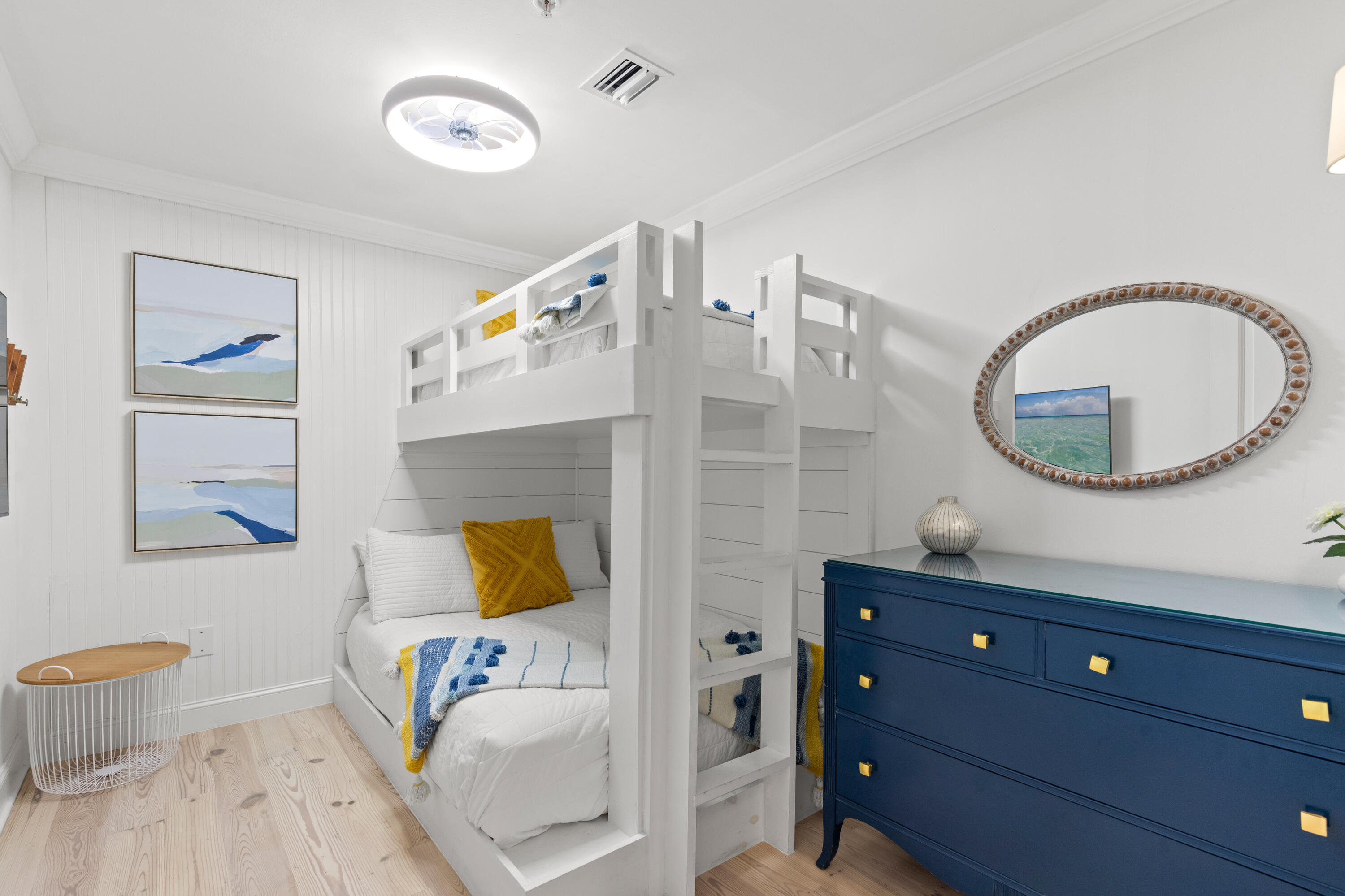 104 N Barrett Square # 2B