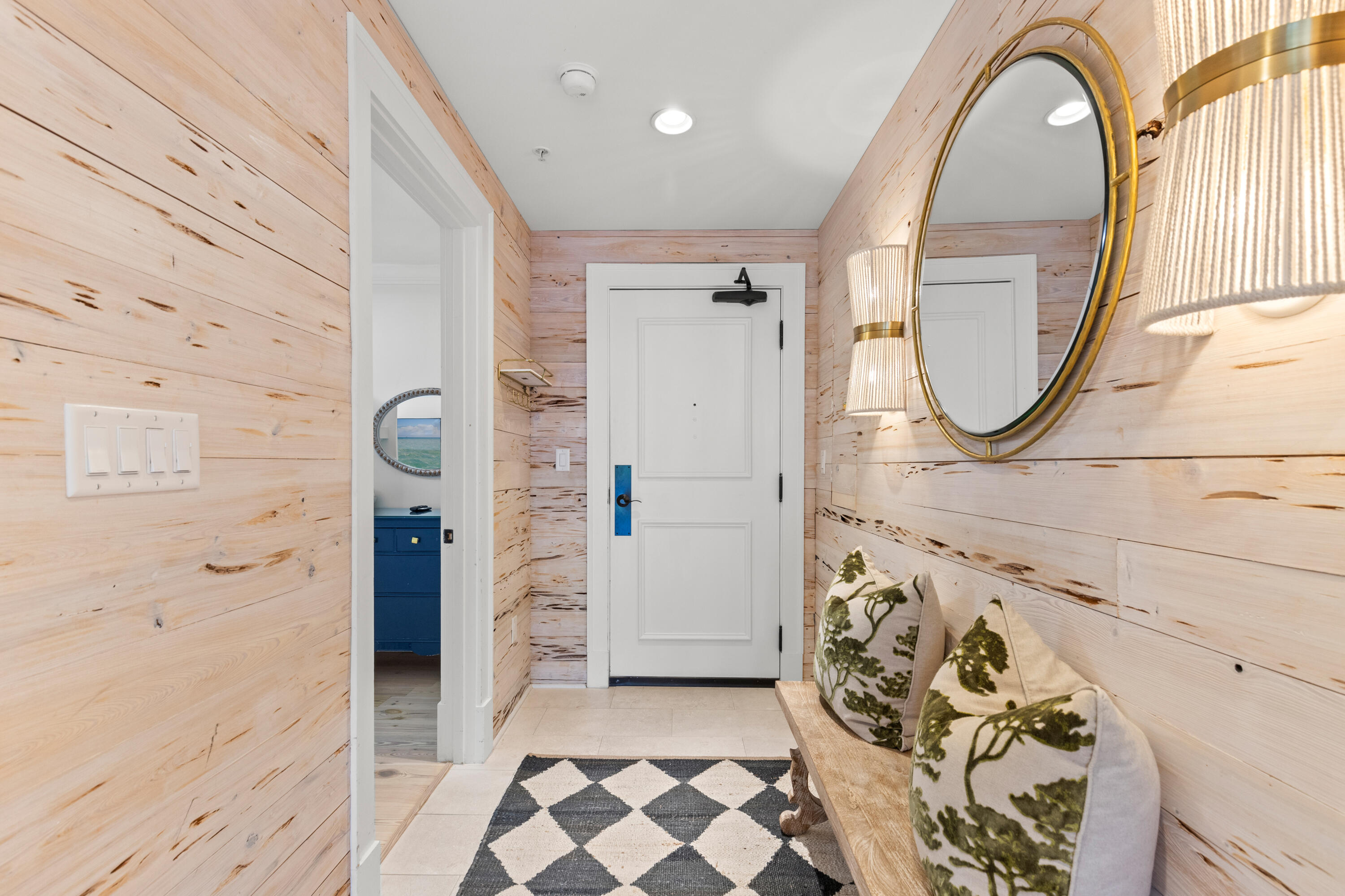 104 N Barrett Square # 2B