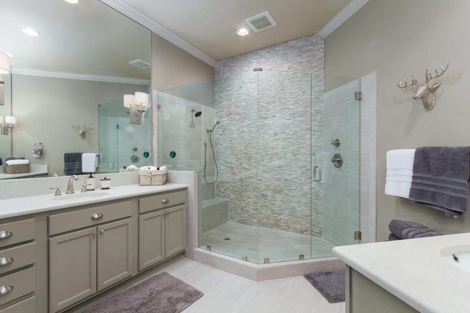 REGATTA BAY PATIO HOMES - Residential