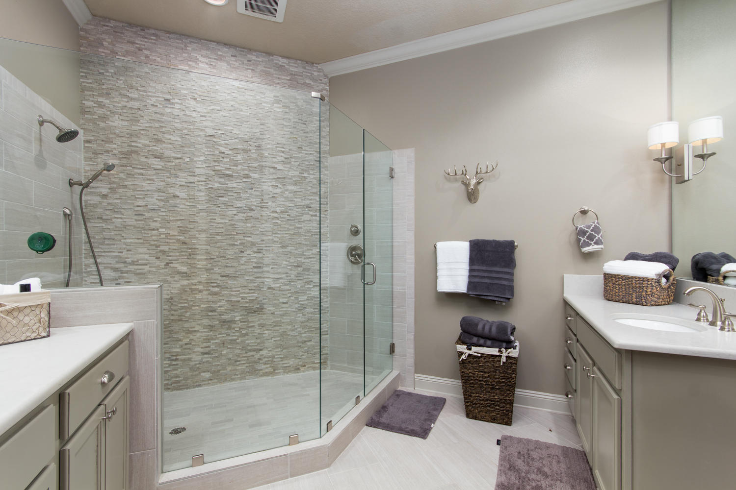 REGATTA BAY PATIO HOMES - Residential