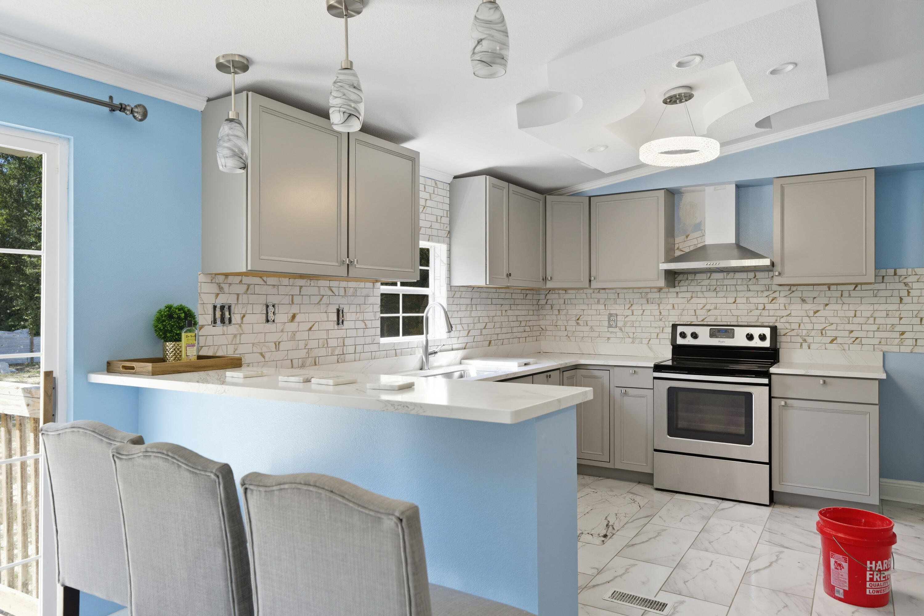 OAKWOOD LAKES ESTATES - Residential