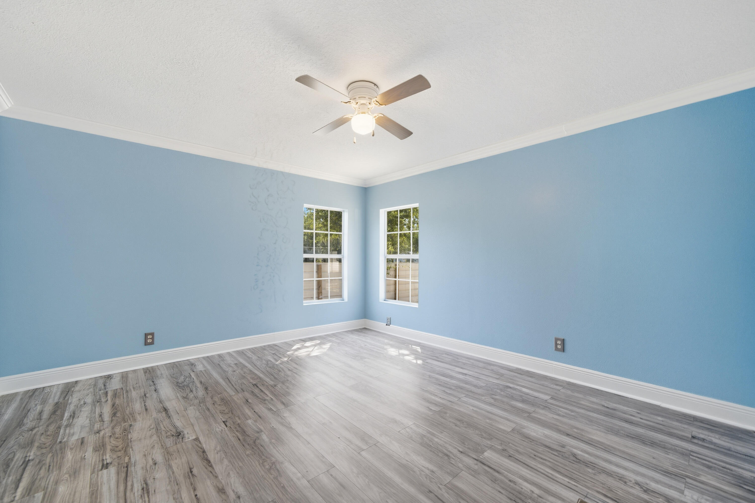 OAKWOOD LAKES ESTATES - Residential