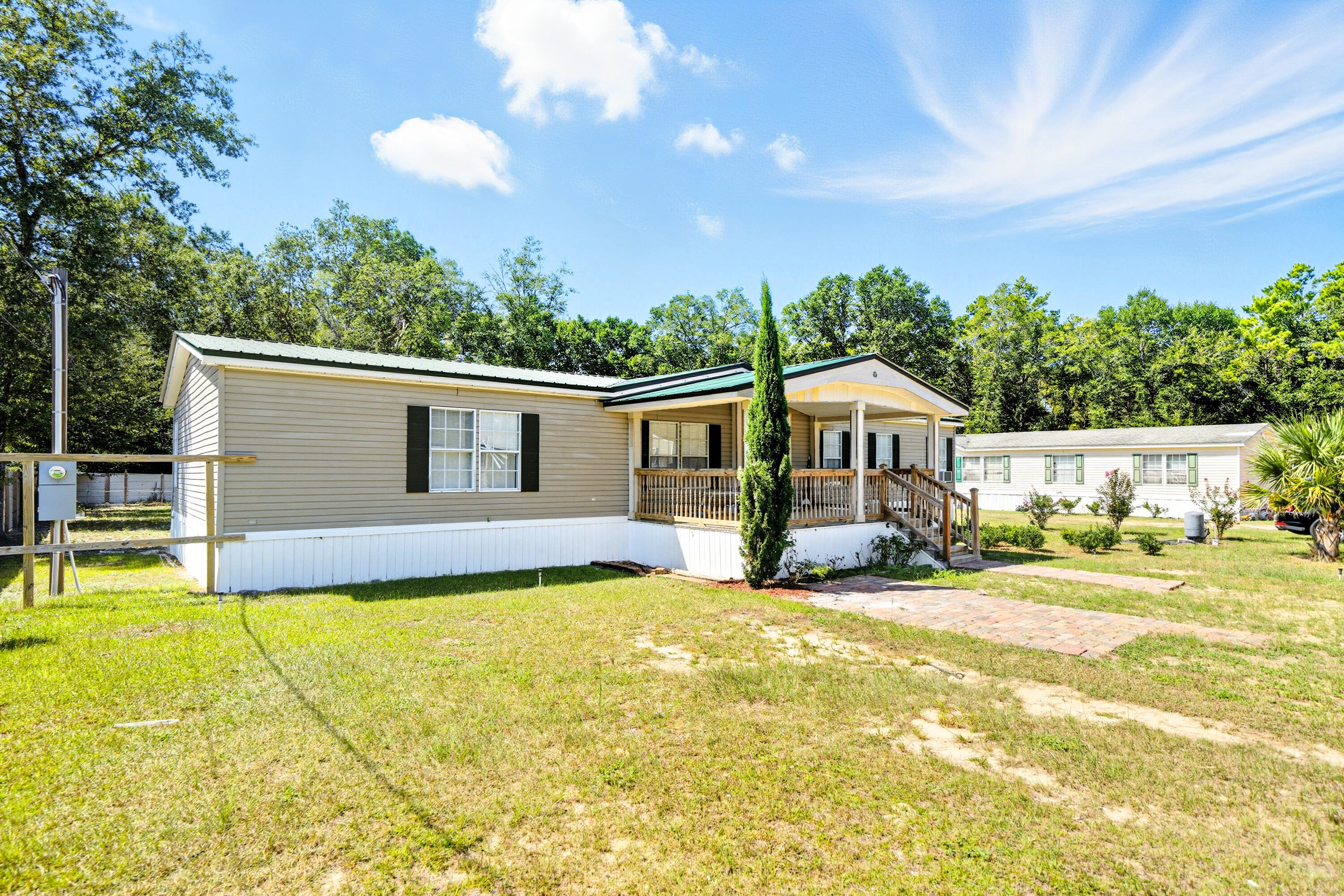 OAKWOOD LAKES ESTATES - Residential