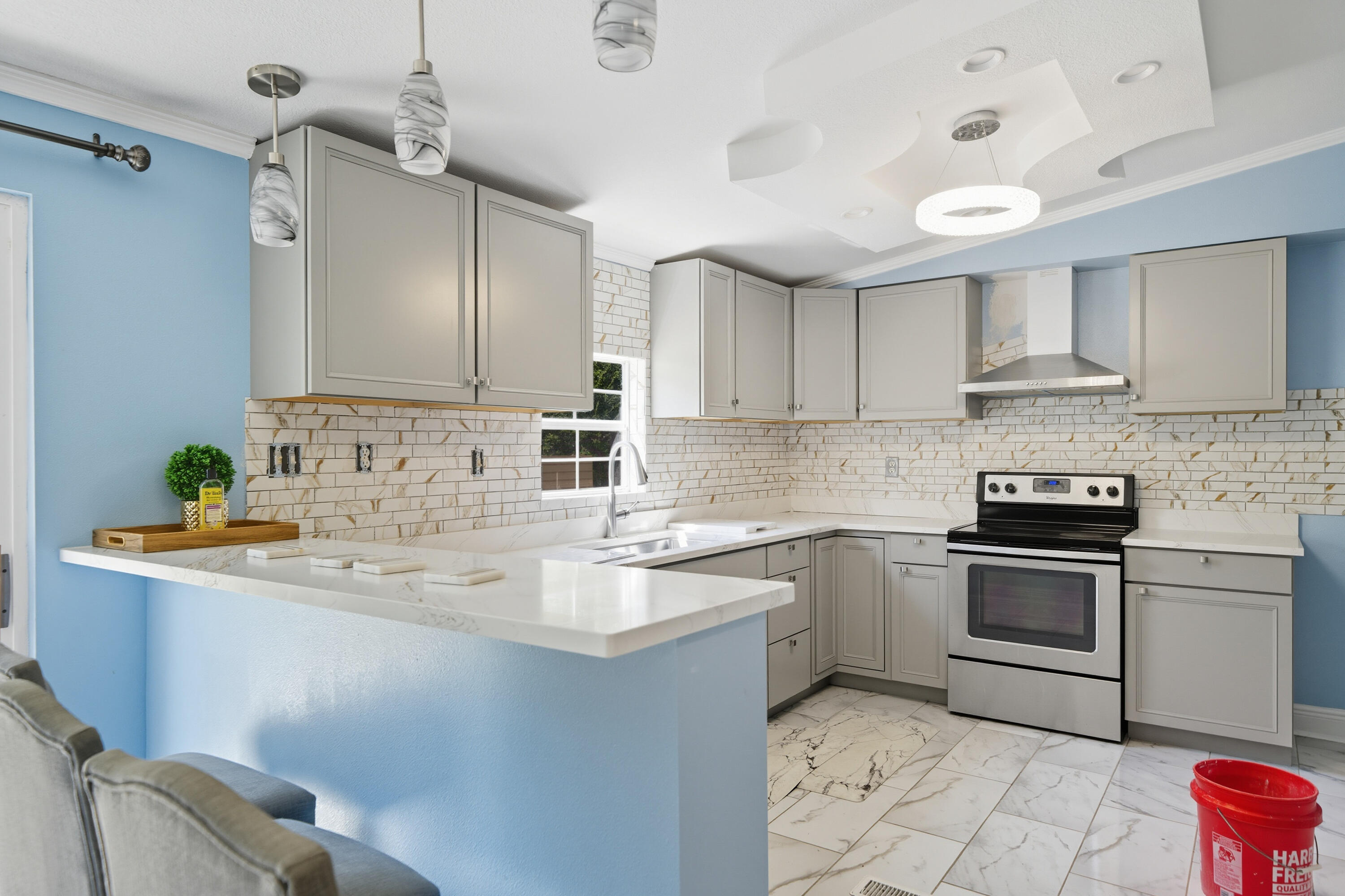 OAKWOOD LAKES ESTATES - Residential