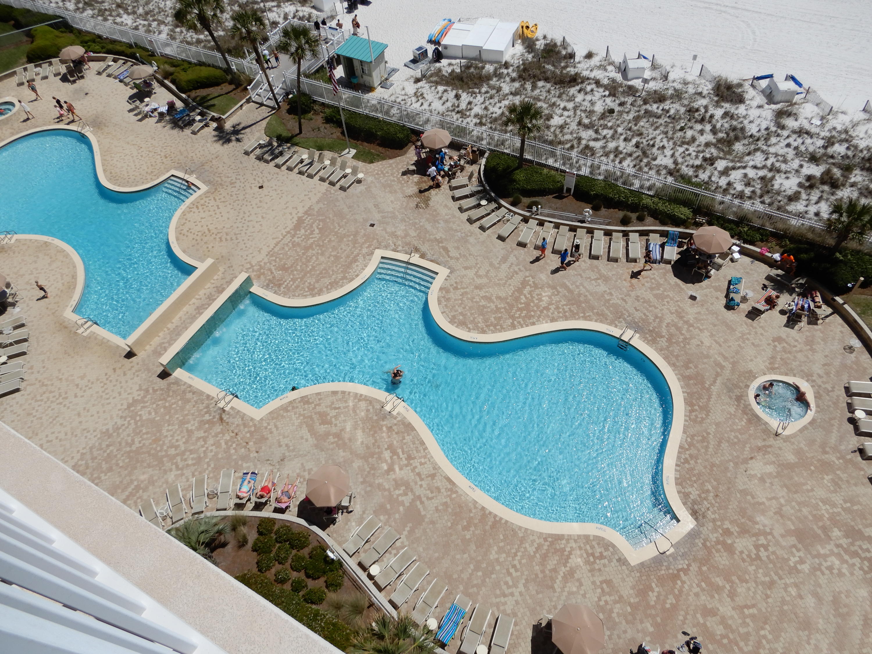 SILVER BEACH TOWERS West - Residential