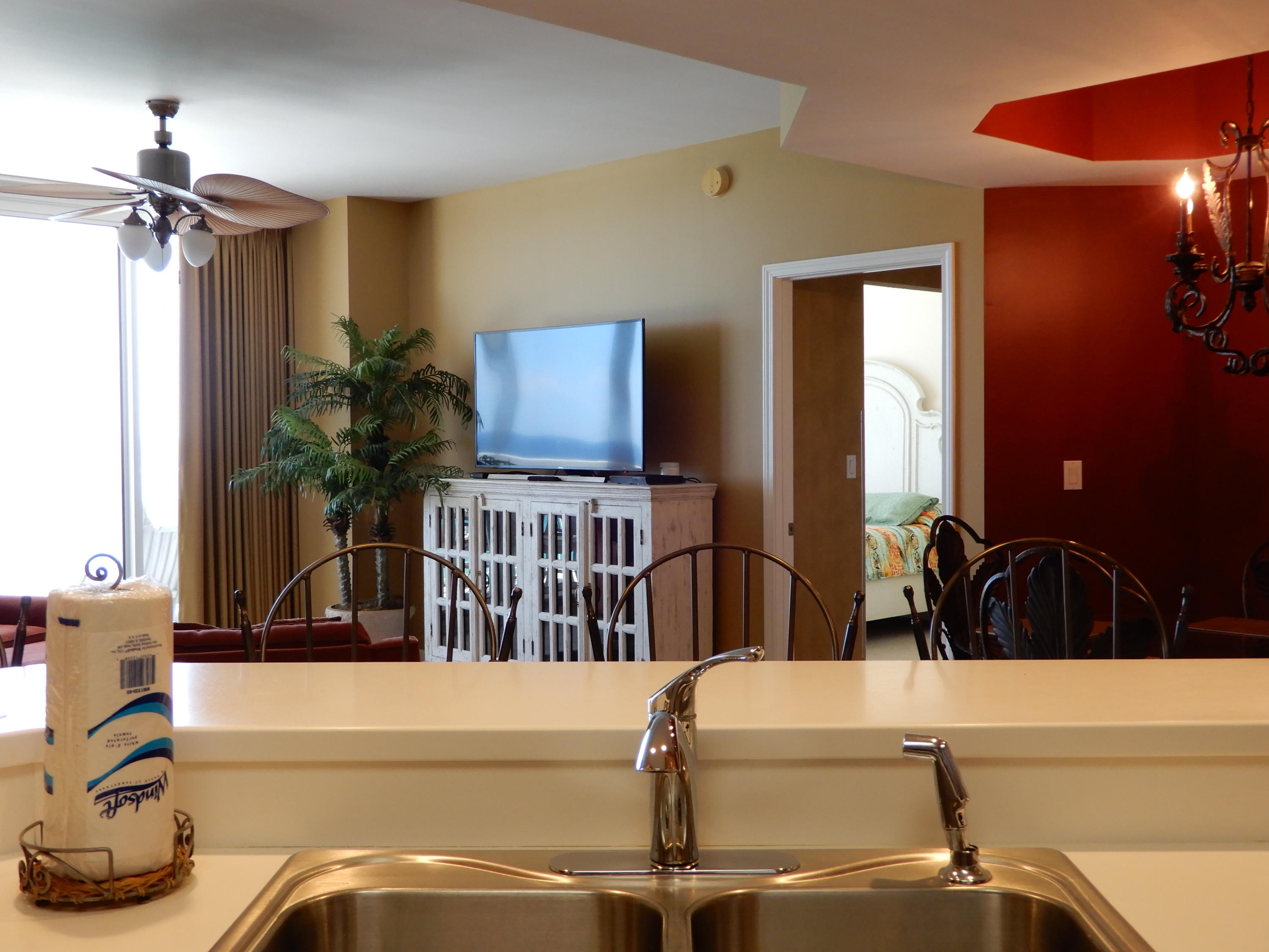 SILVER BEACH TOWERS West - Residential