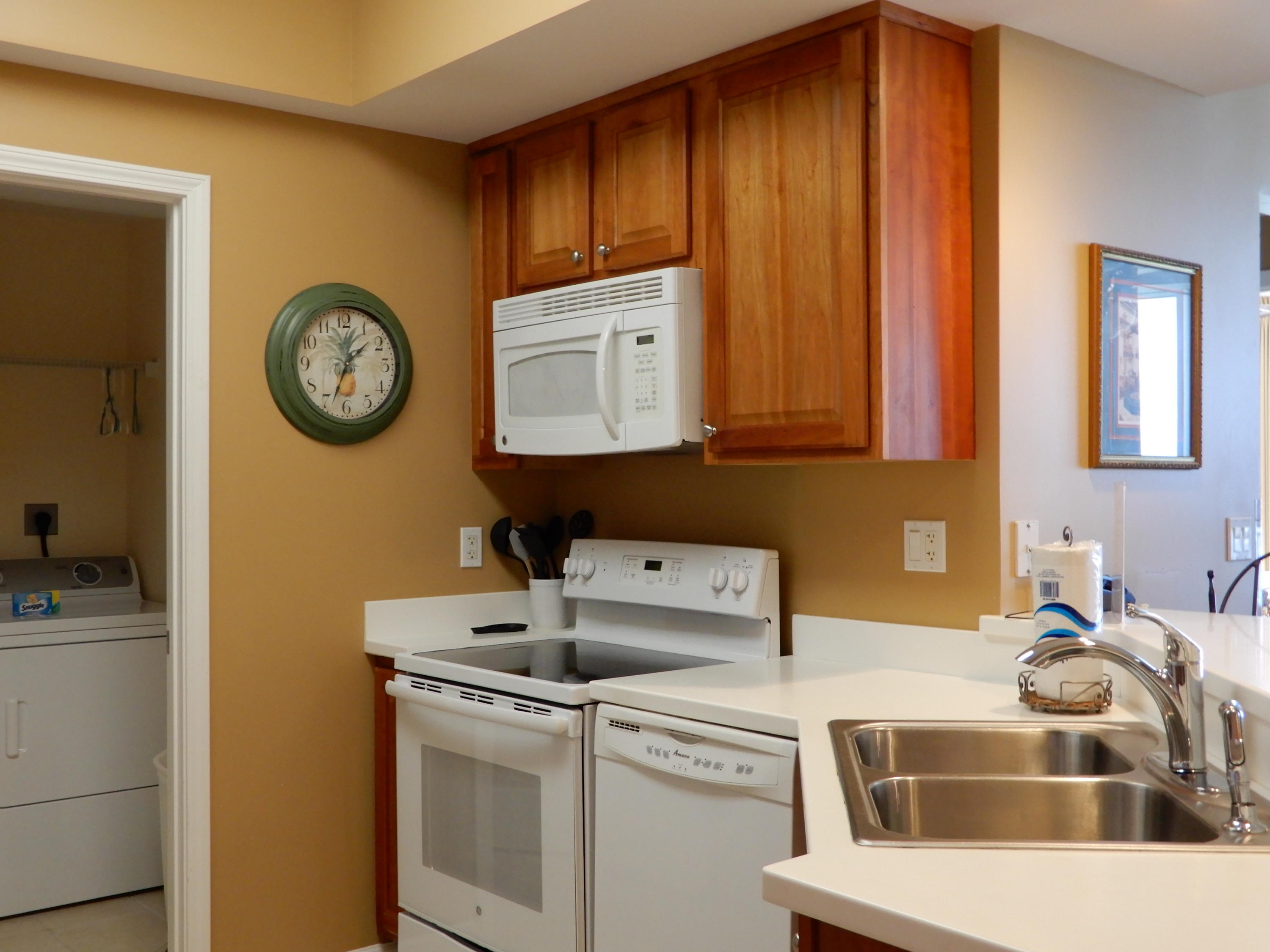 SILVER BEACH TOWERS West - Residential